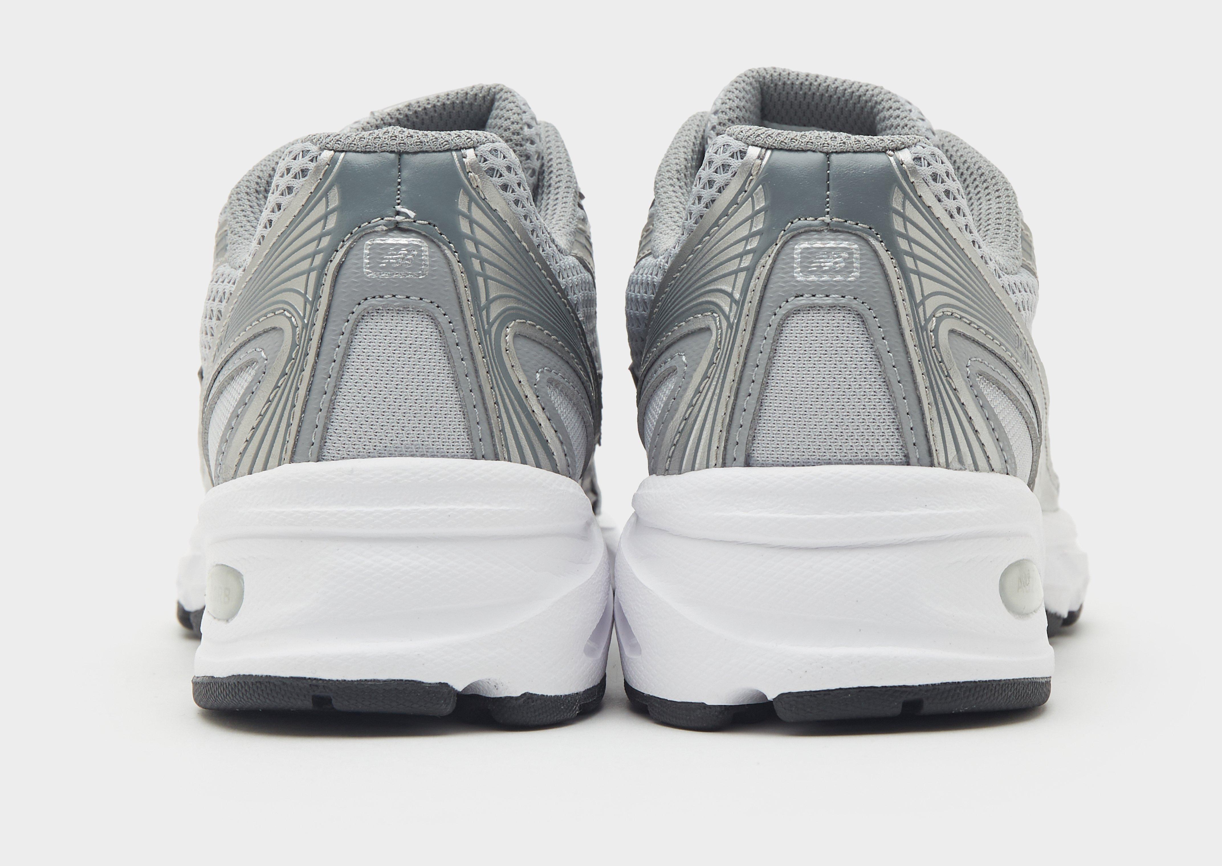 New Balance 740 Women's