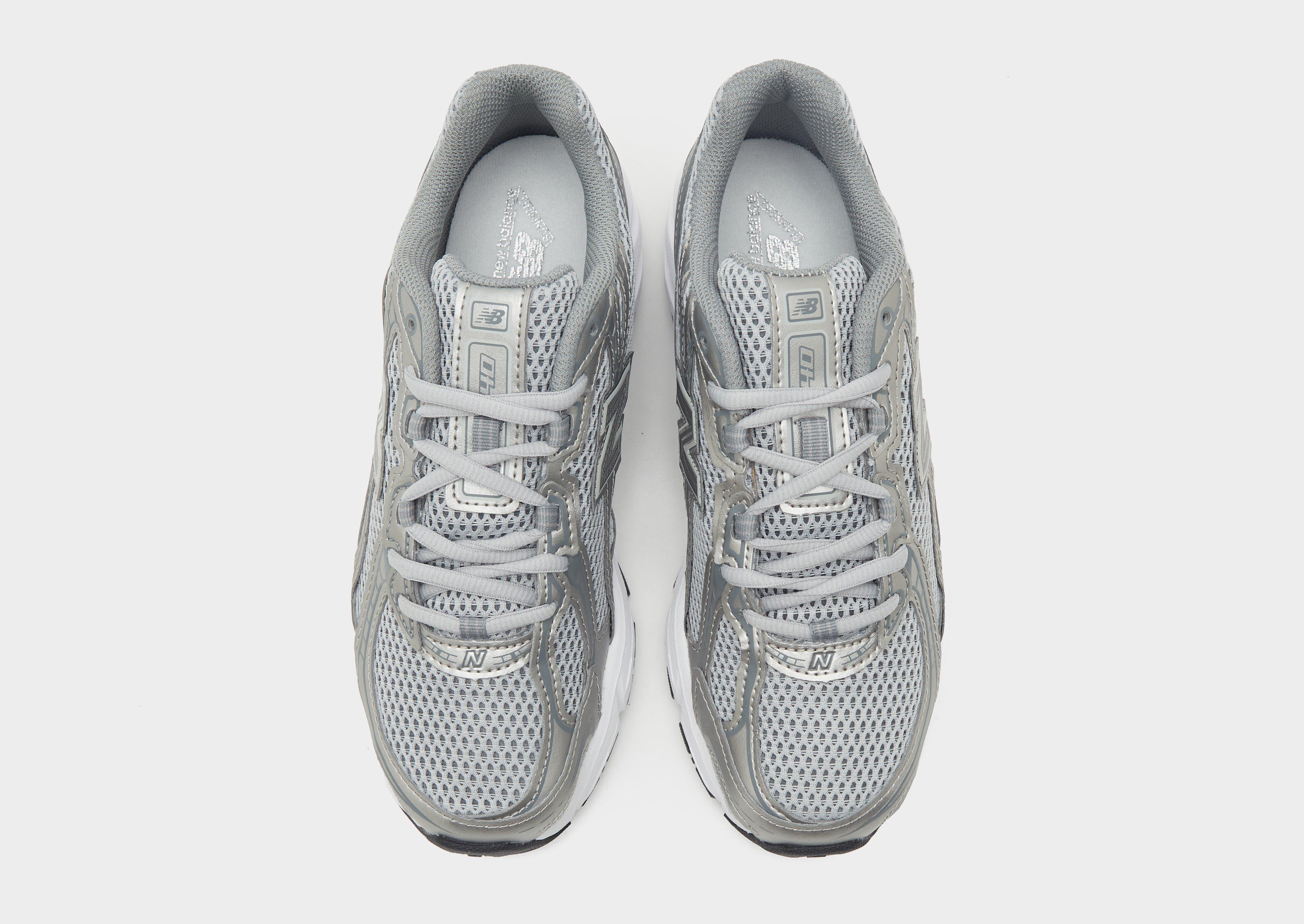 New Balance 740 Women's