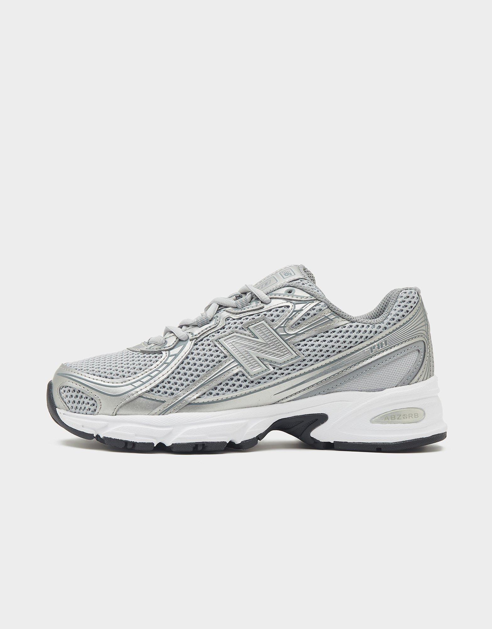 New Balance 740 Women's