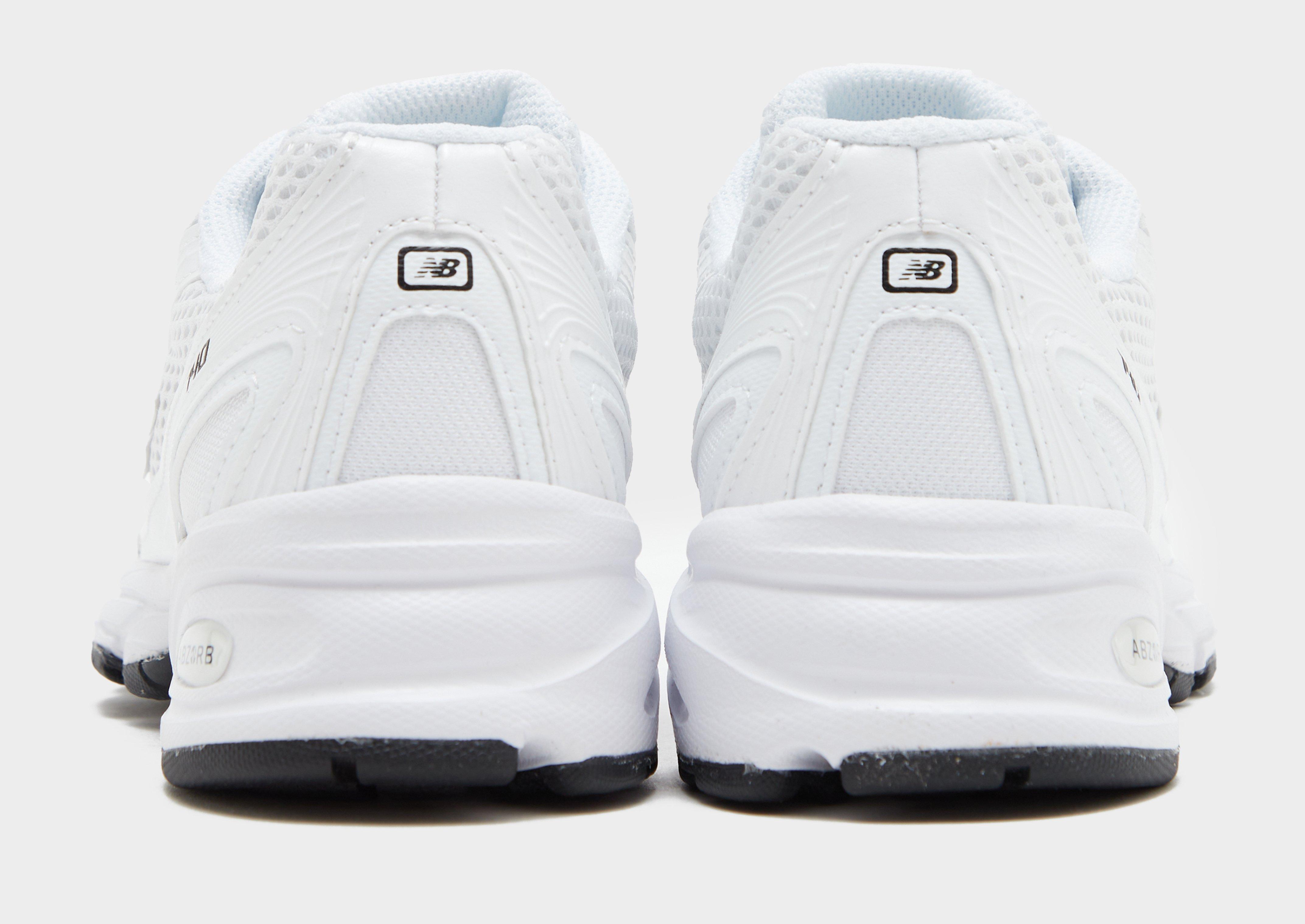 New Balance 740 Women's