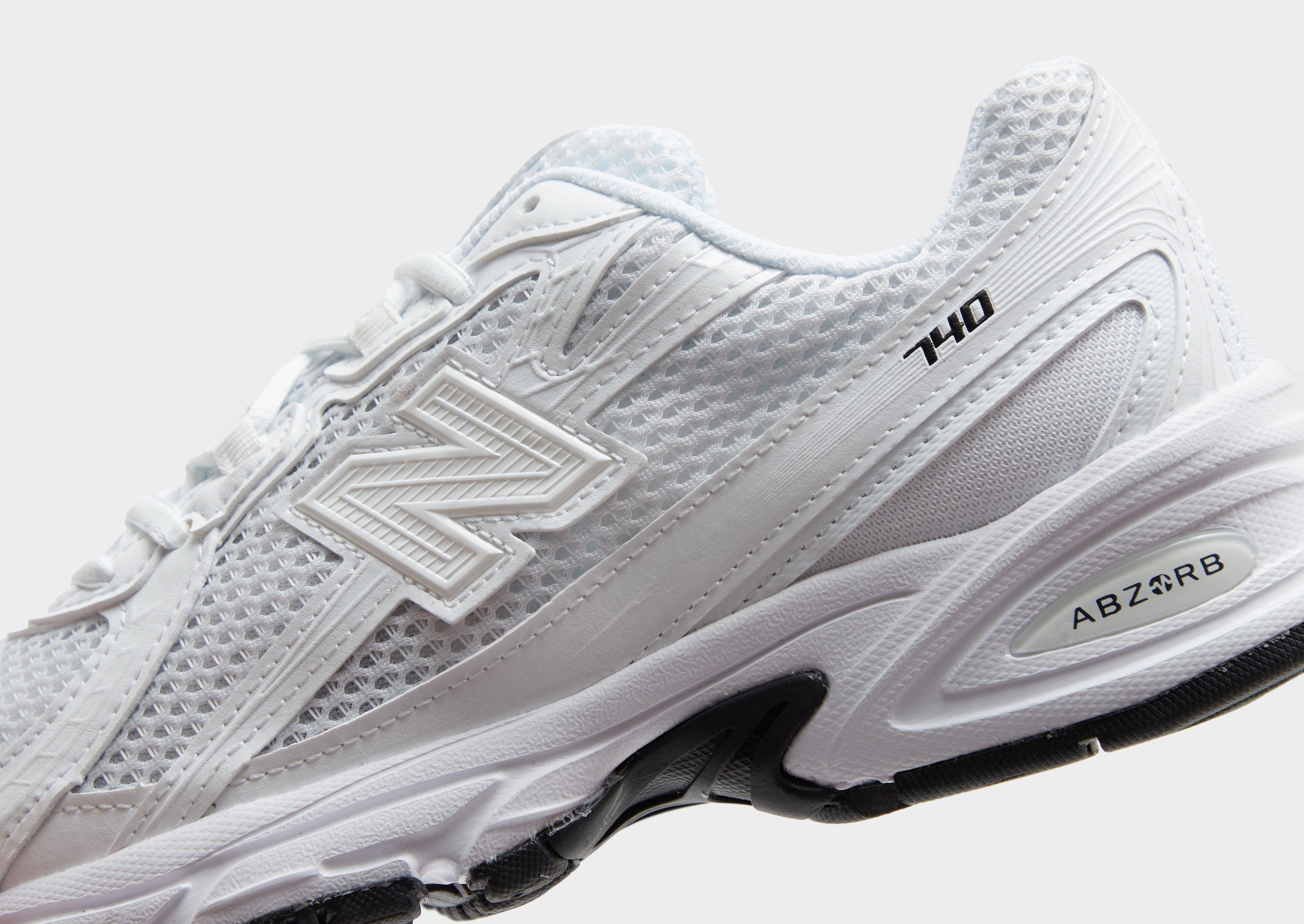 New Balance 740 Women's