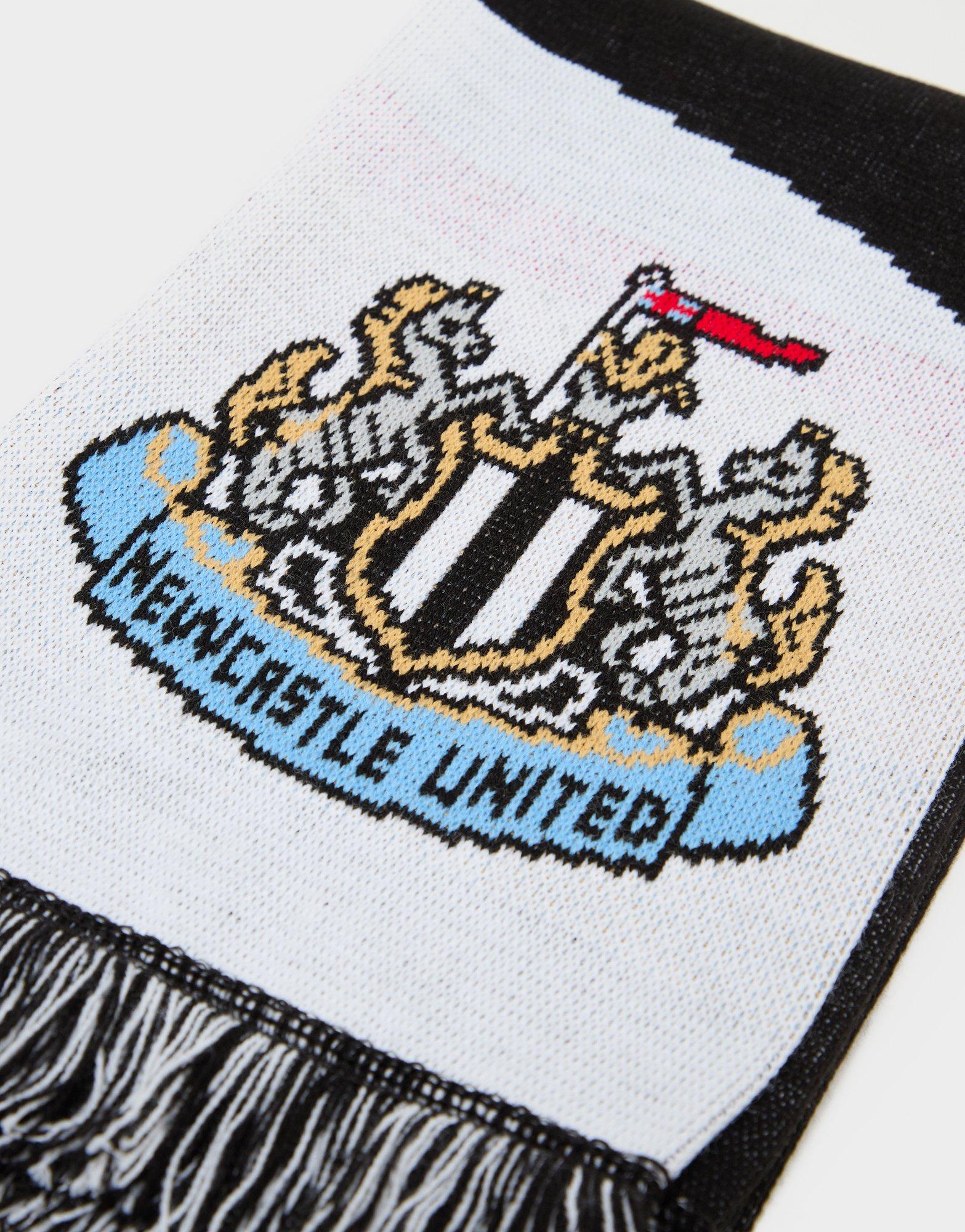 Official Team Newcastle Diagonal Striped Scarf