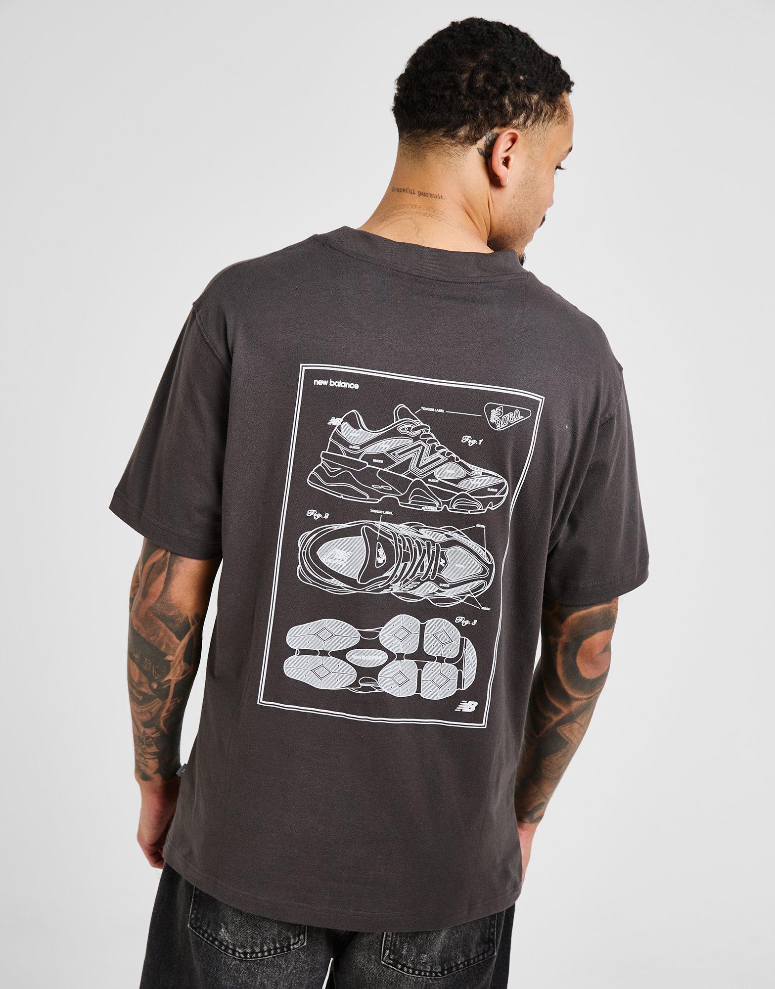 【New Balance】9060 スケッチ Tシャツ ※送関込 Black New Balance 9060 Sketch T-Shirt - JD Sports Global