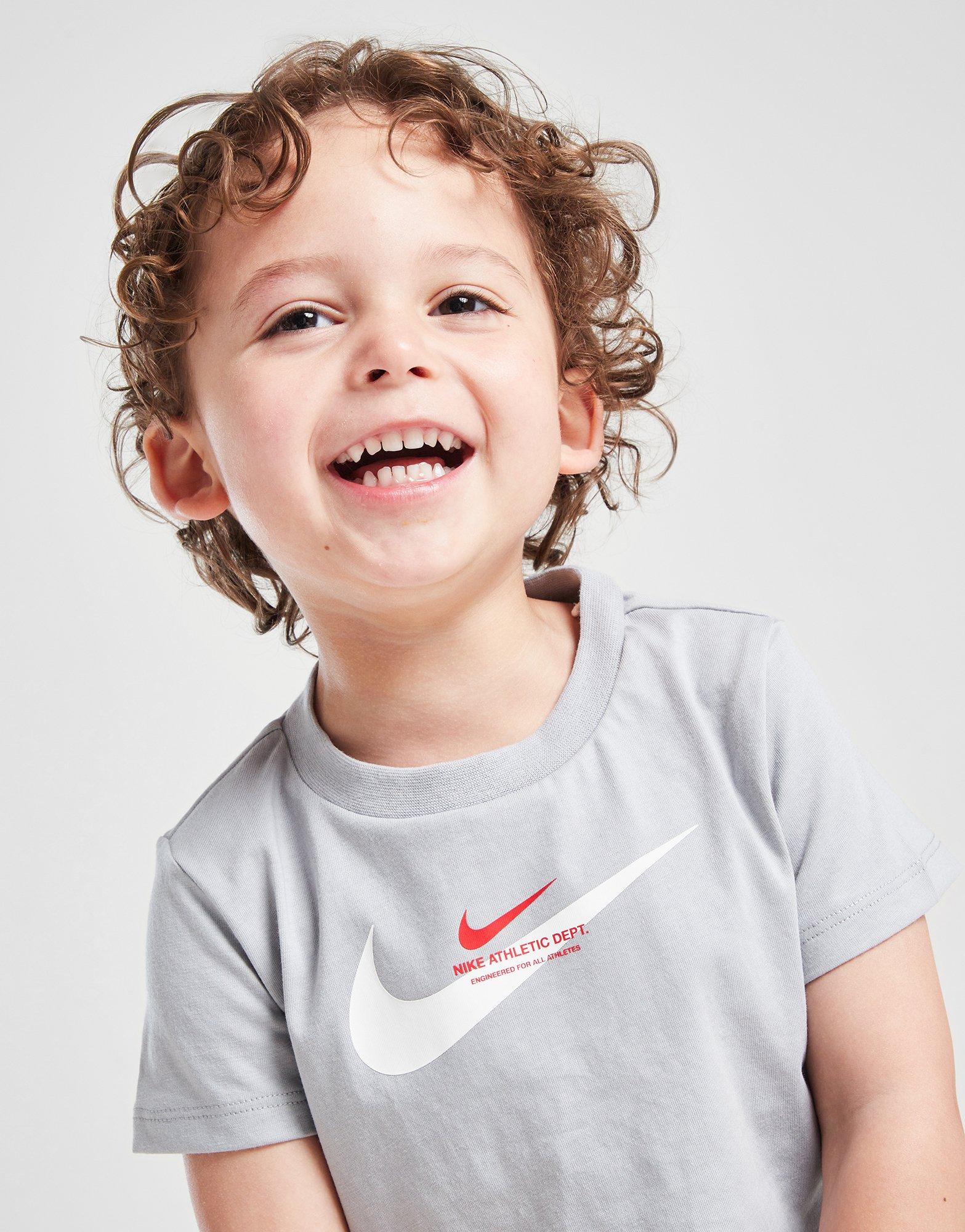 Nike Double Swoosh T-Shirt/Cargo Shorts Set Infant