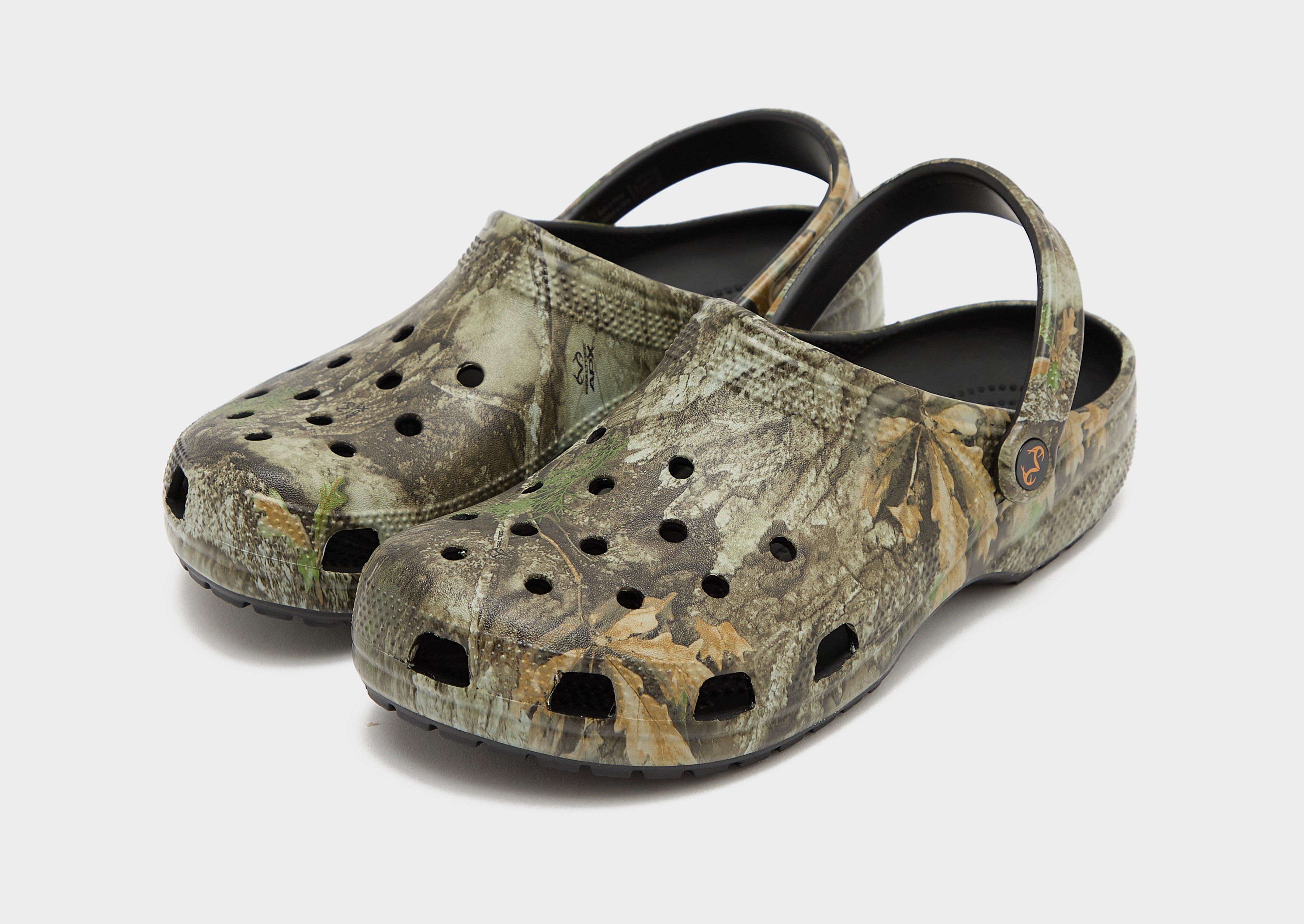 Crocs x Realtree APX Classic Clogs