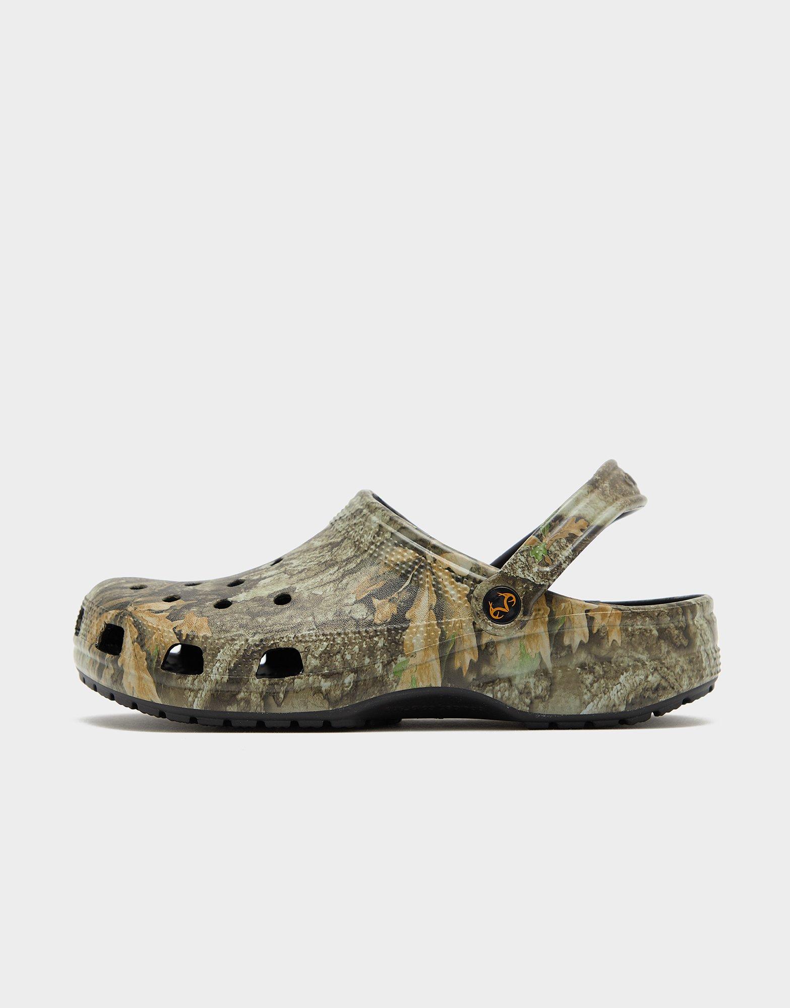 Crocs x Realtree APX Classic Clogs