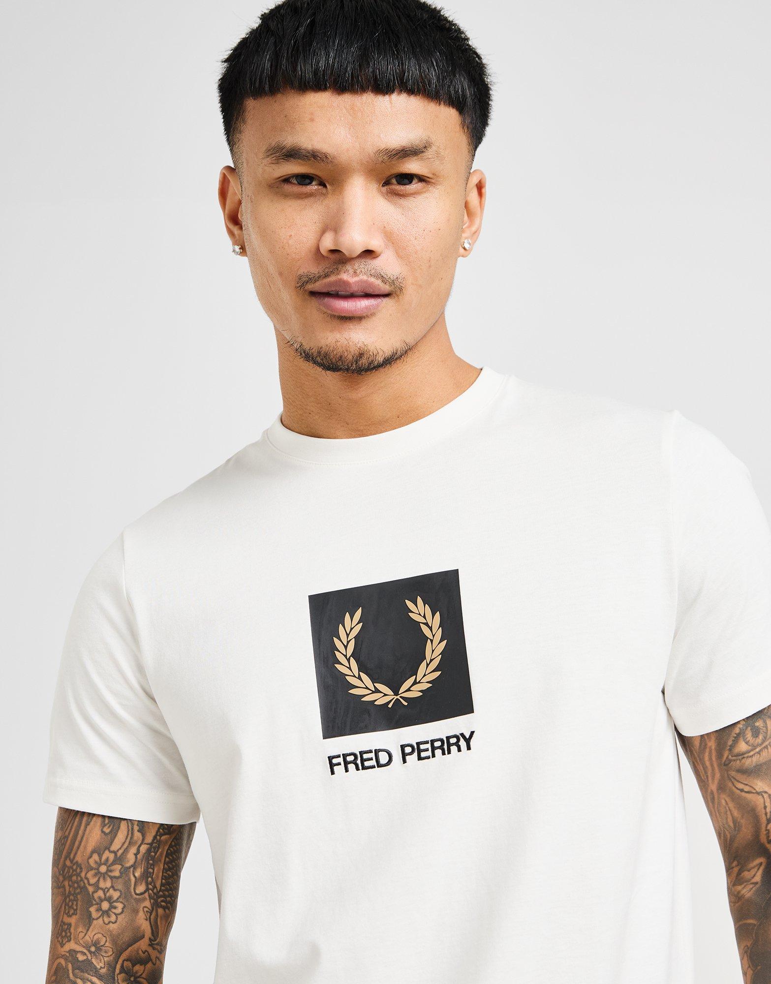 Fred Perry Stack T-シャツ White Fred Perry Stack T-Shirt - JD Sports Global