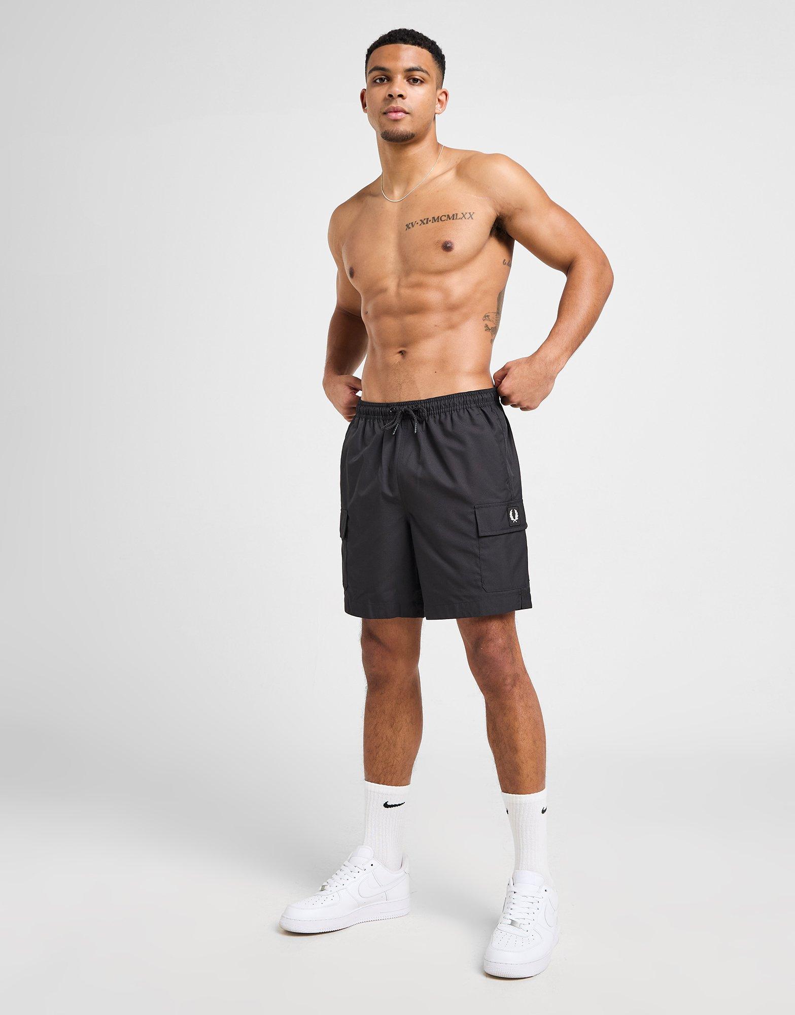 Fred Perry Badge Cargo Badeshorts