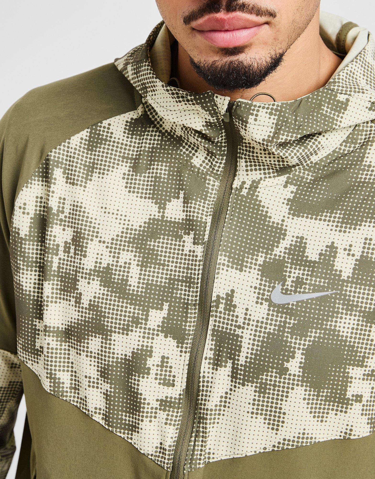 Nike Chaqueta Repel Miler Camo