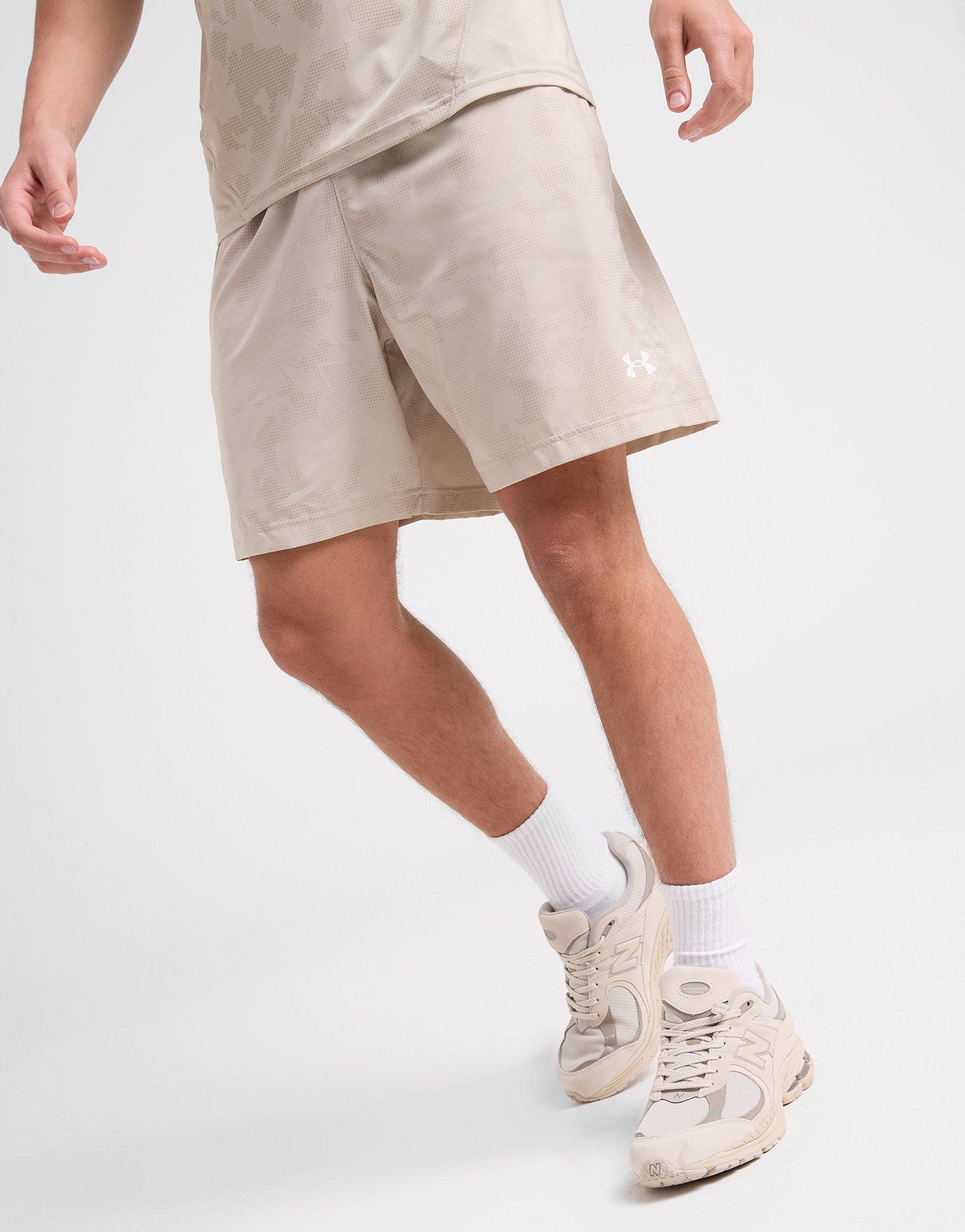 Under Armour pantalón corto Woven Camo