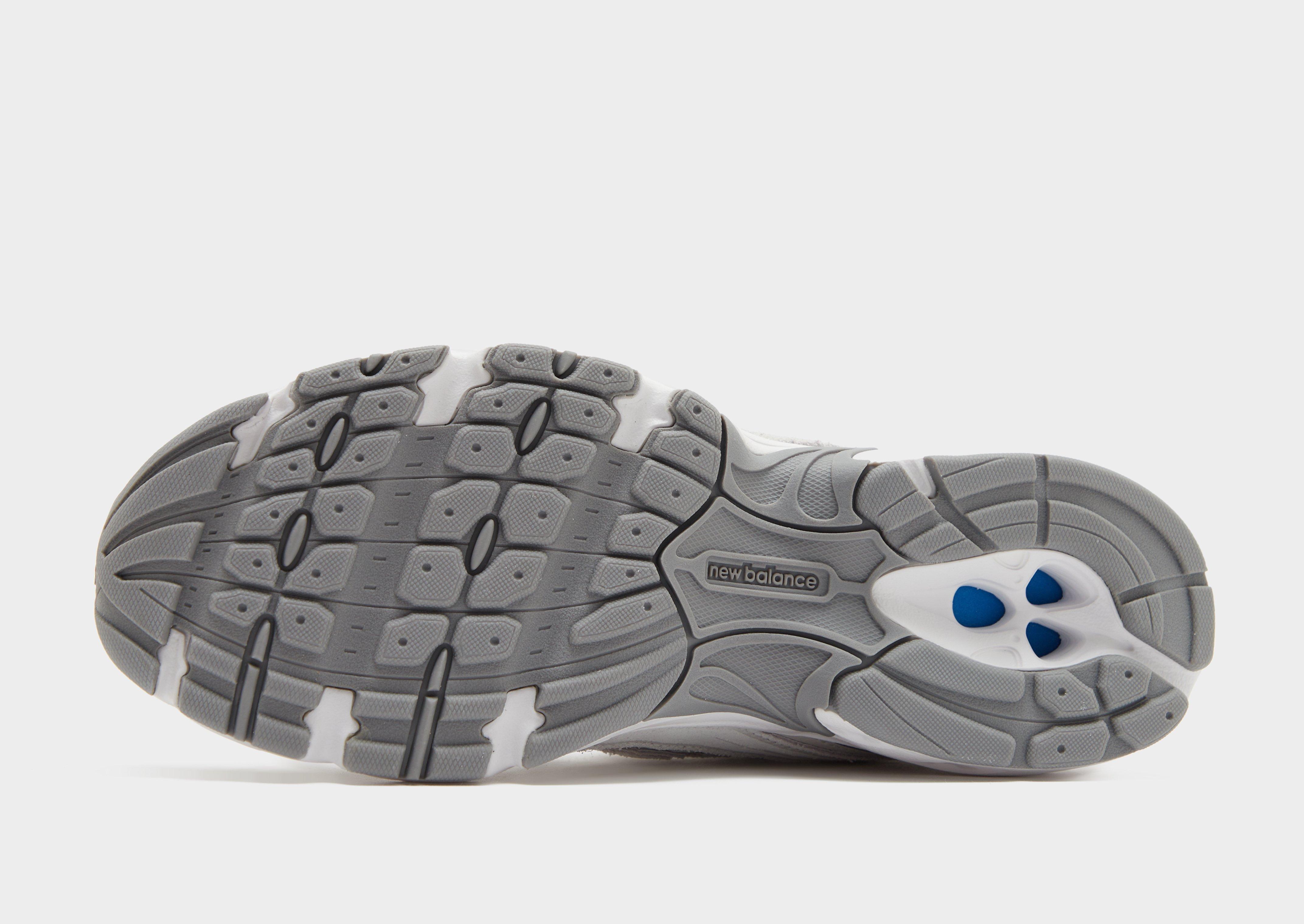 New Balance 740 Damen