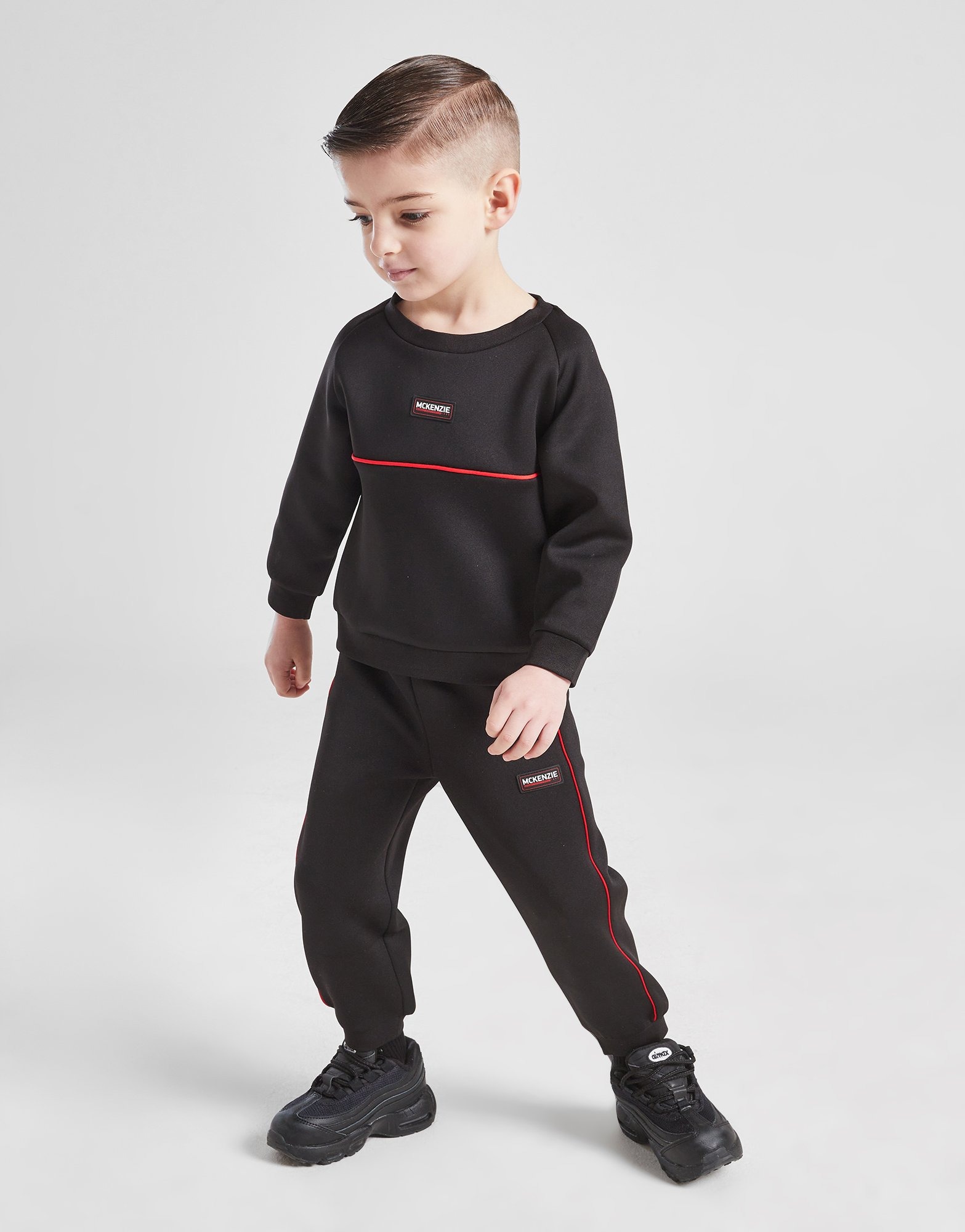 Jordan Boys MJ Dynasty Tracksuit in Black