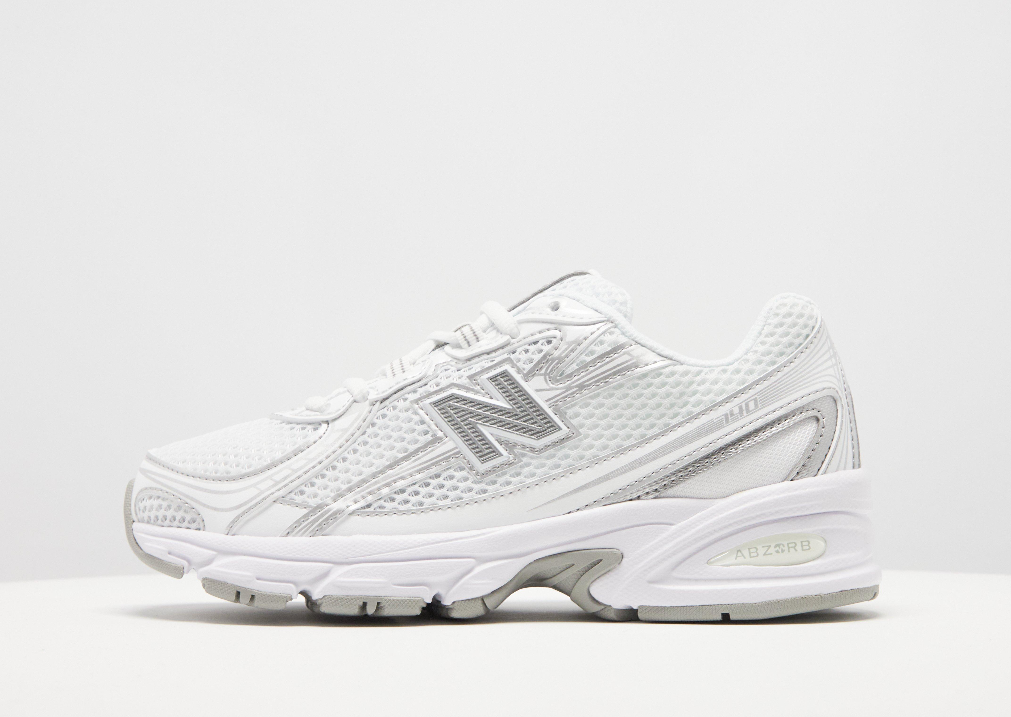New Balance 740 Junior