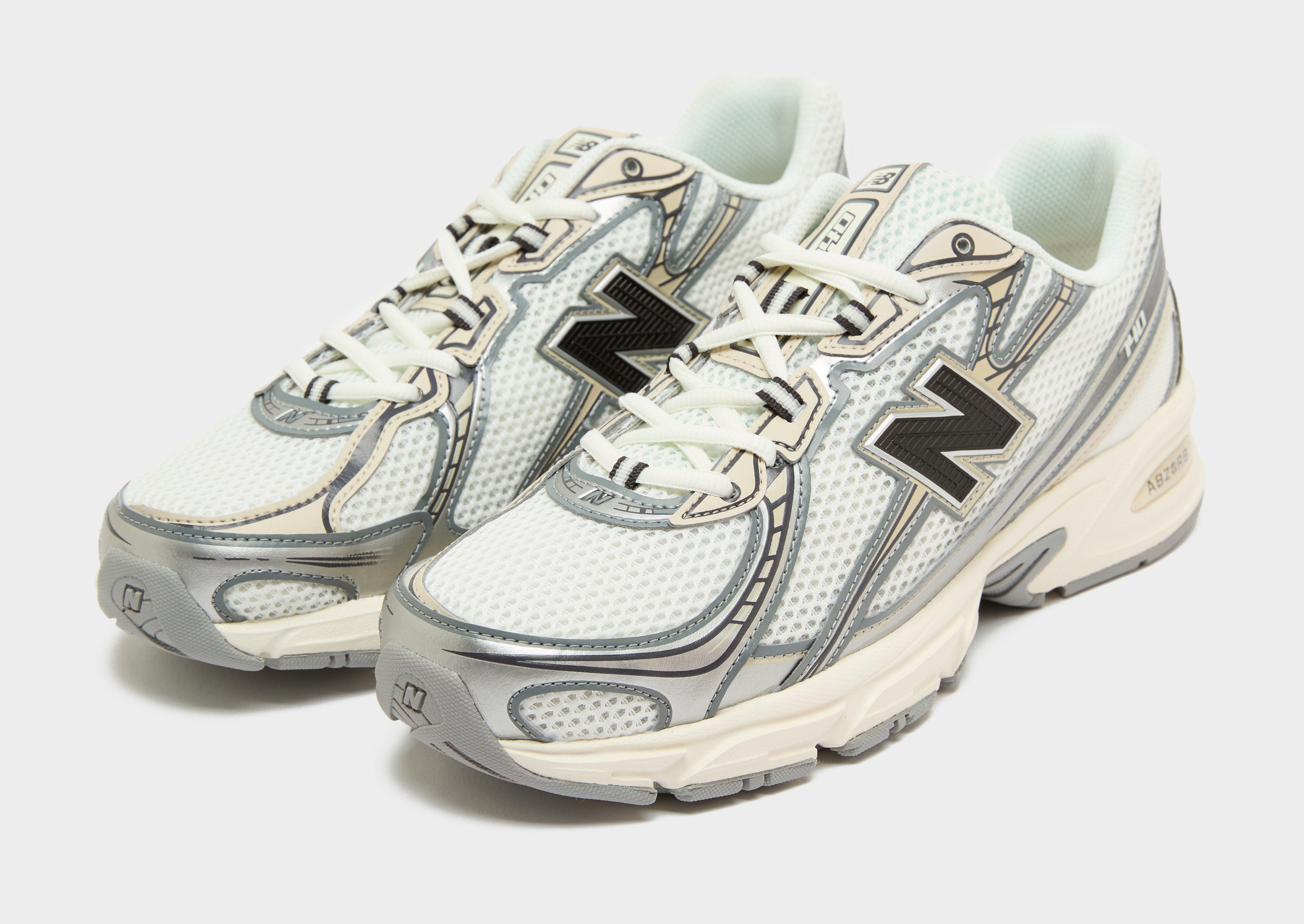 New Balance 740 Naiset