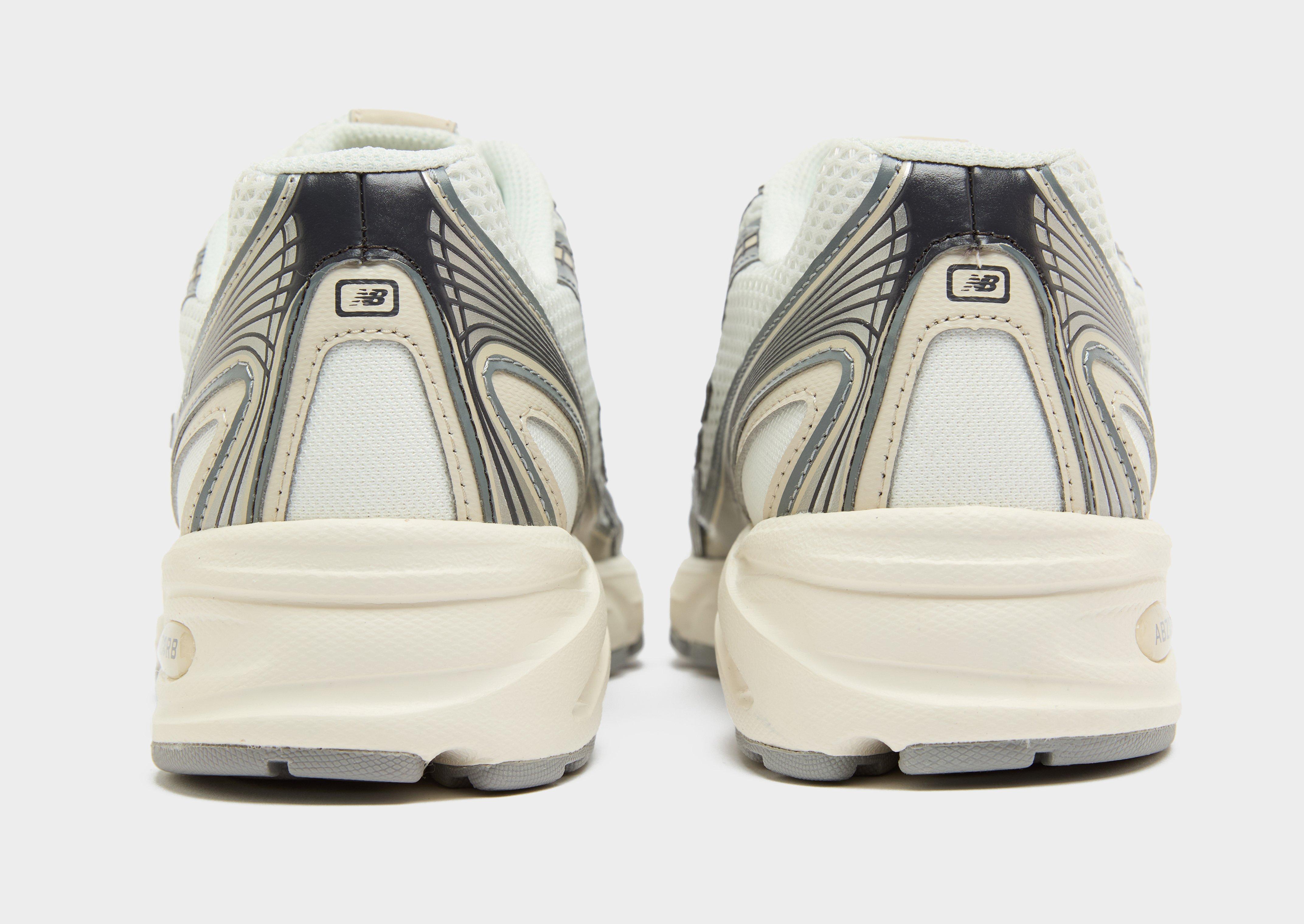 New Balance 740 Naiset