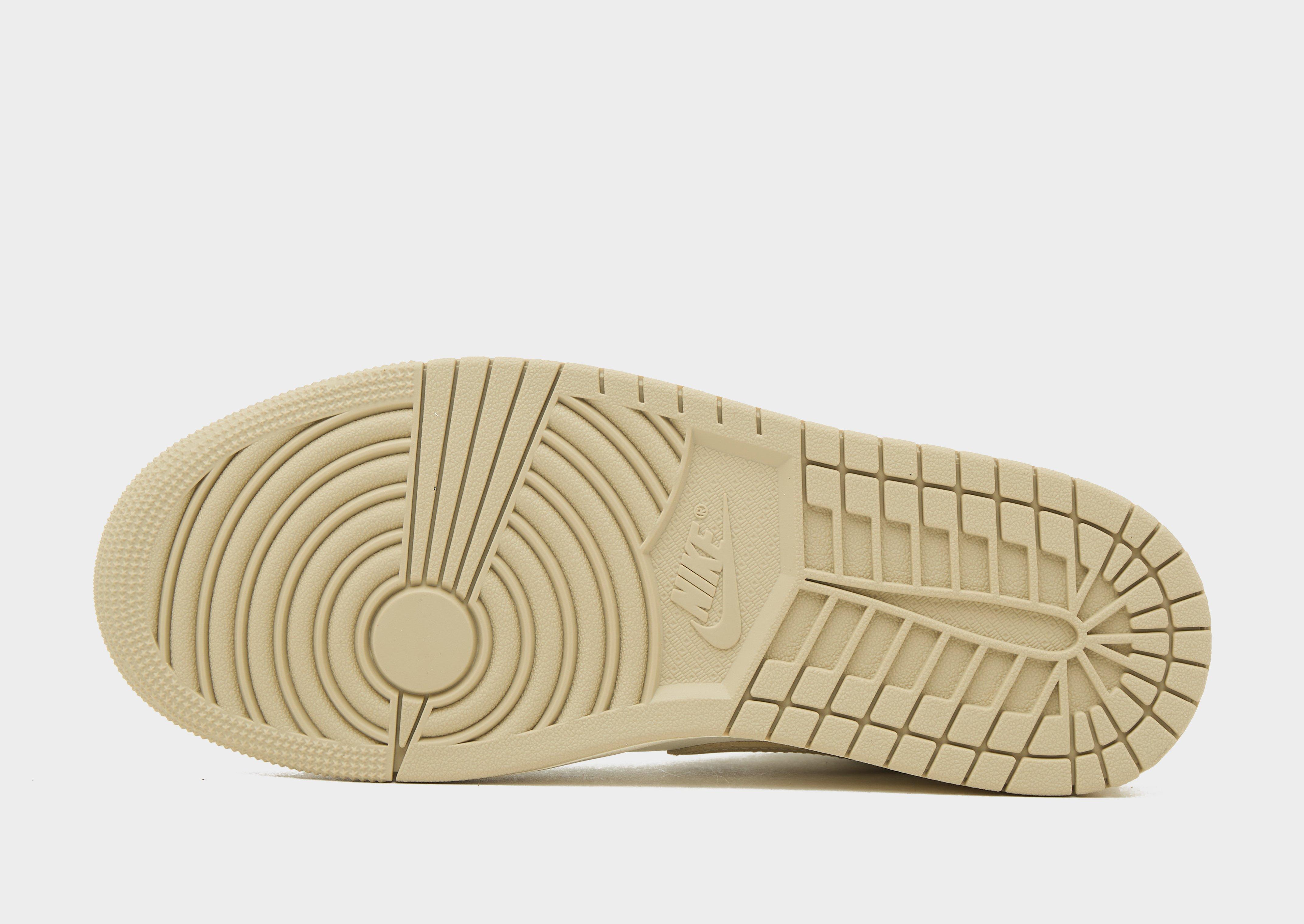 Jordan Air 1 Low para mujer