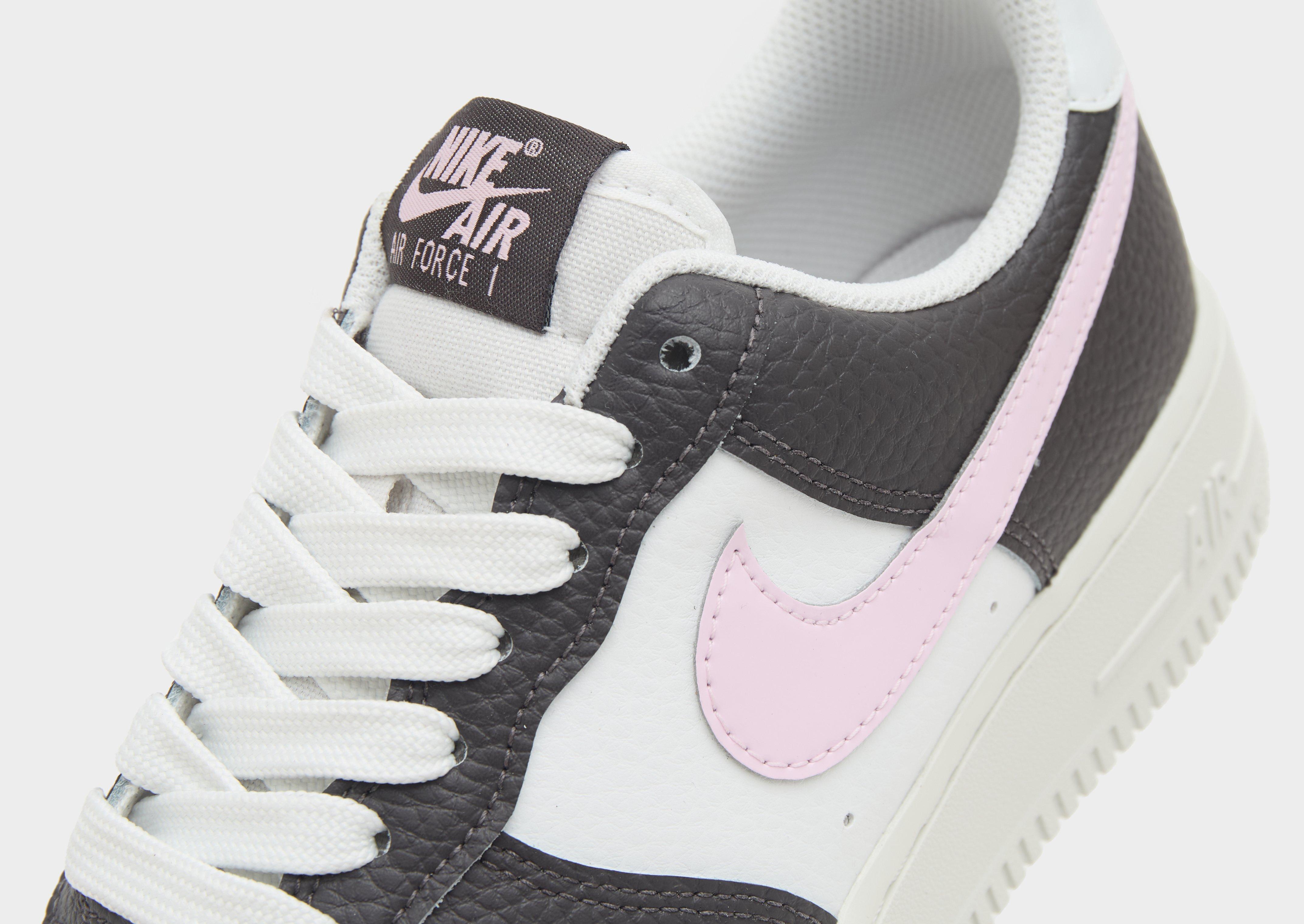 Nike Air Force 1 '07 Women's