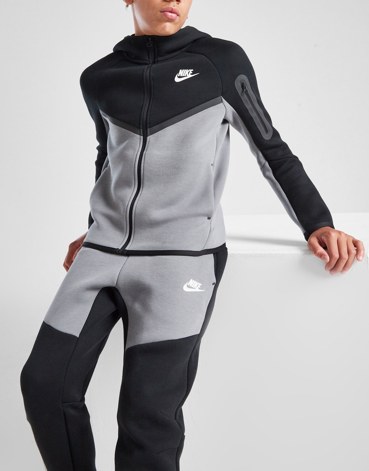 nike outlet carrollton ave