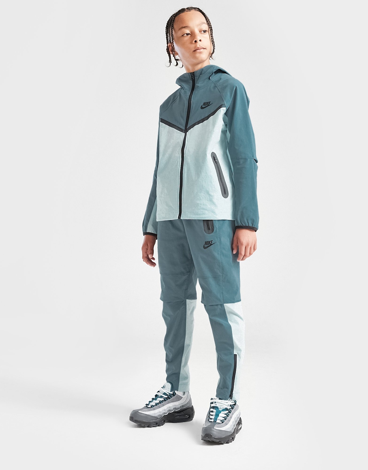 jd sports nike tech joggers