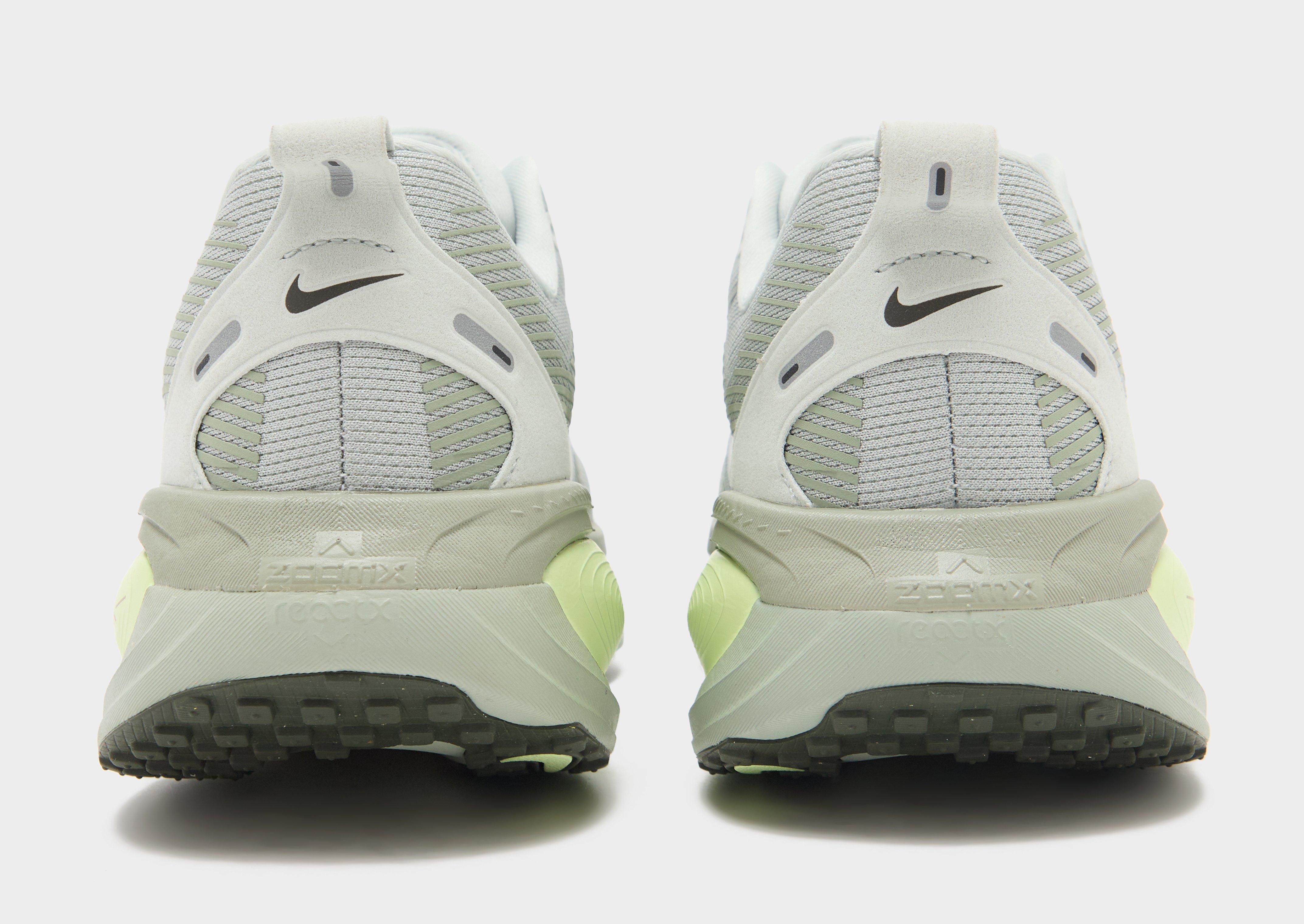 Nike Vomero 18