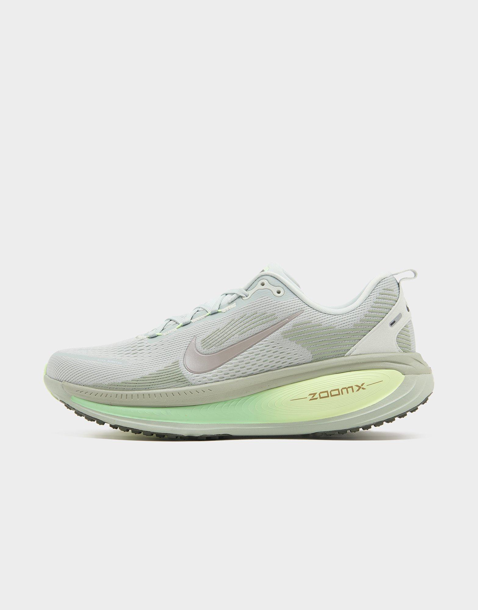 Nike Vomero 18