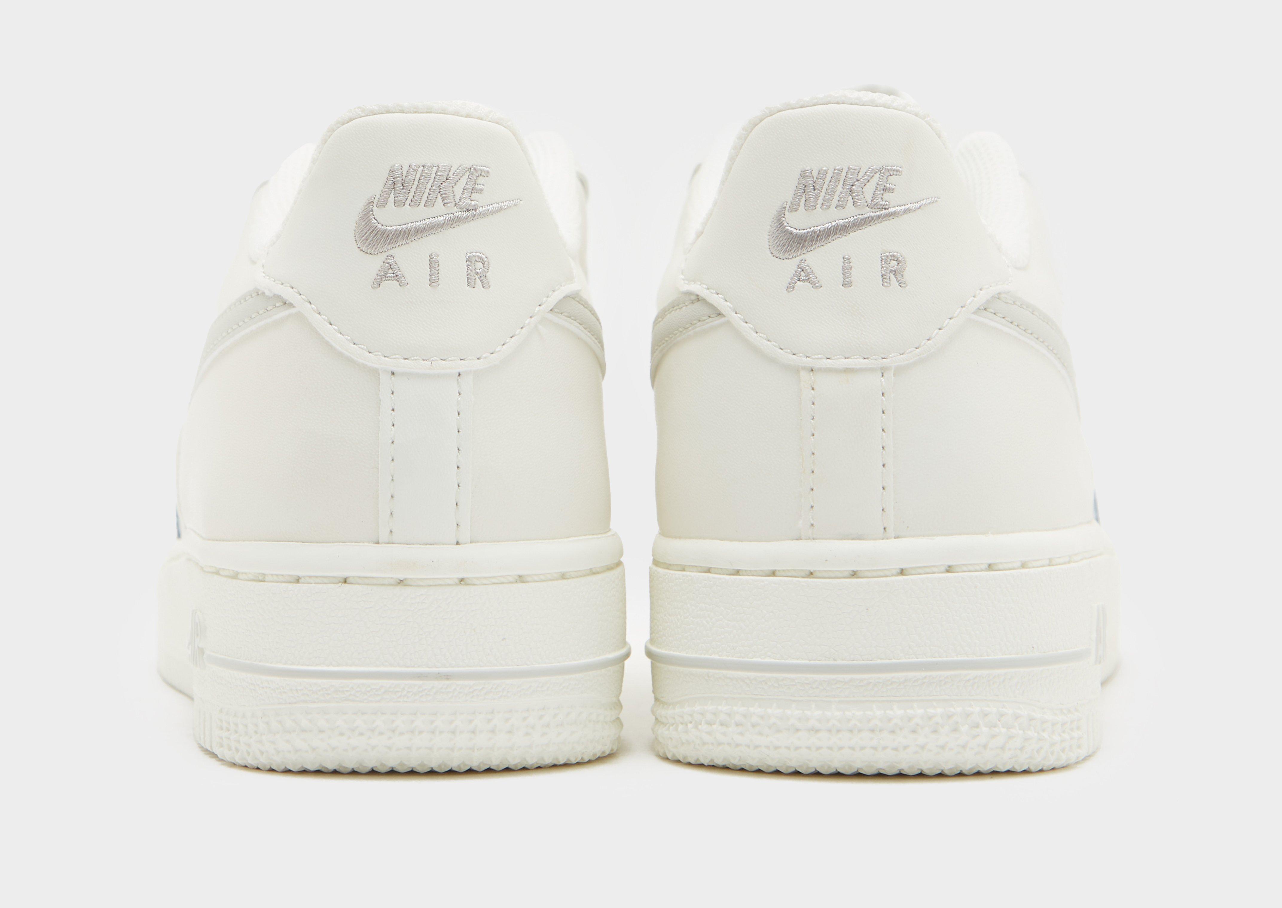 Nike Air Force 1 Embroidered Swoosh Junior