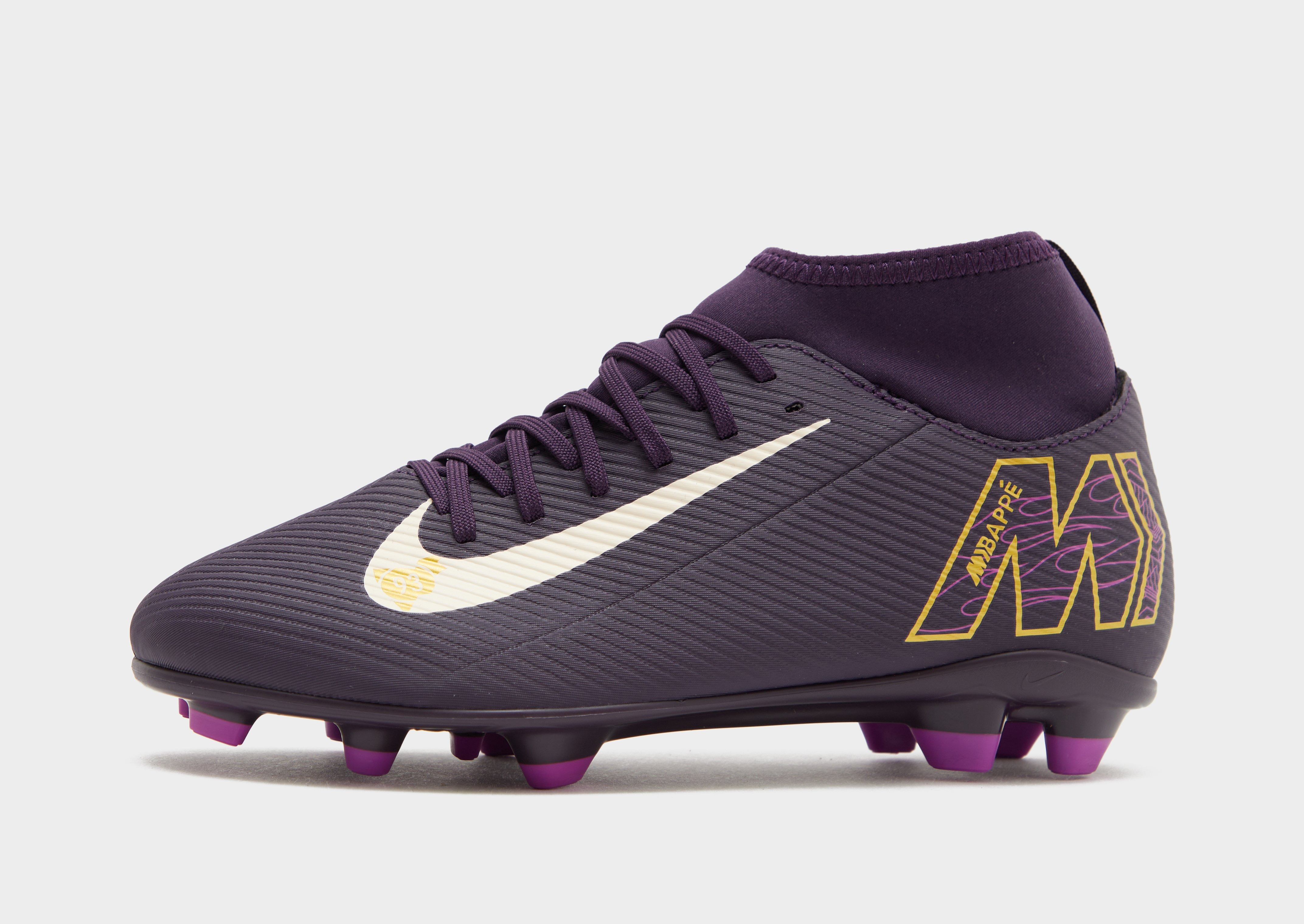 Kylian Mbappé De Nieuwe Nike Schoenen Paars Nike Mercurial