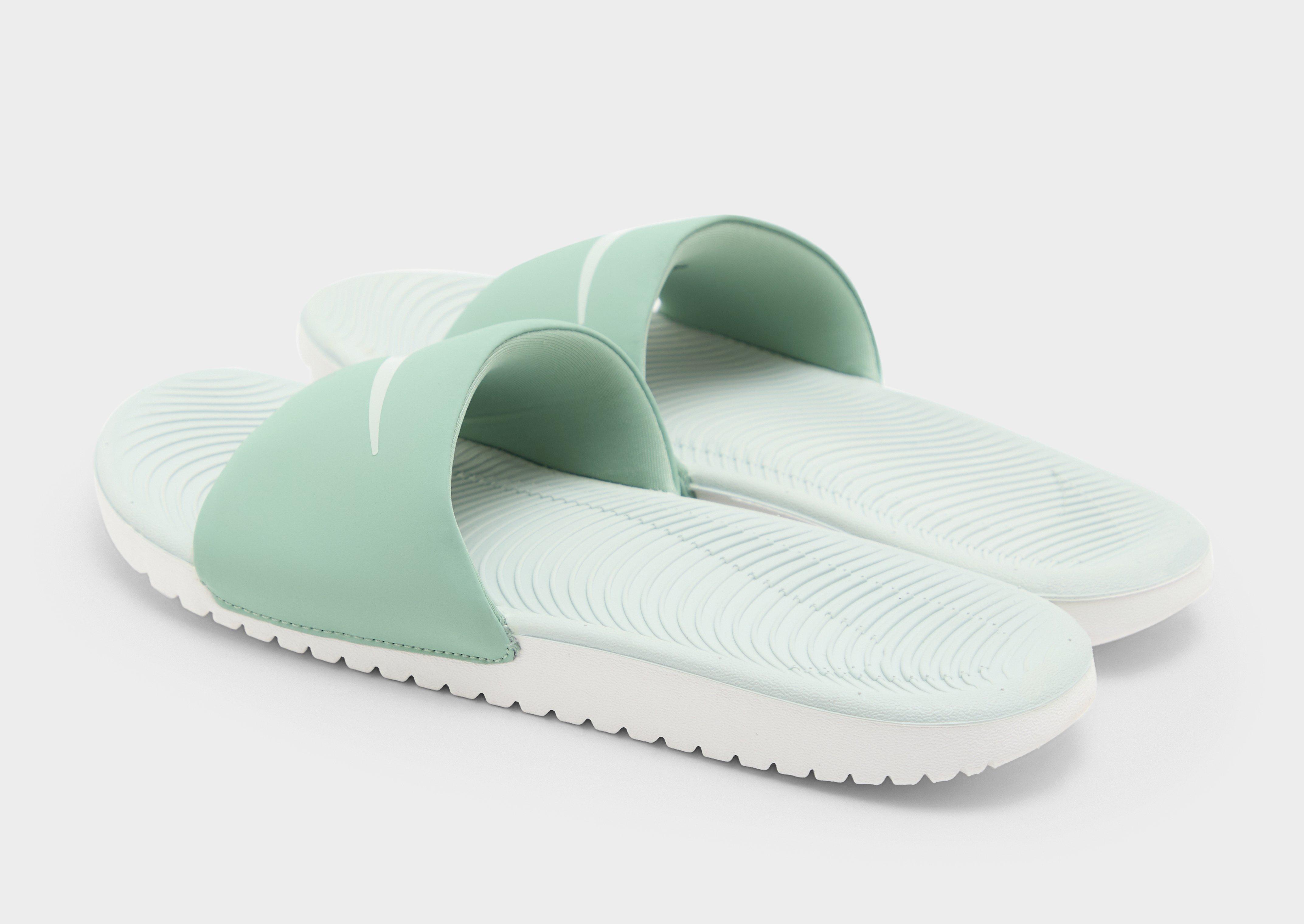 Nike Kawa Slides Junior