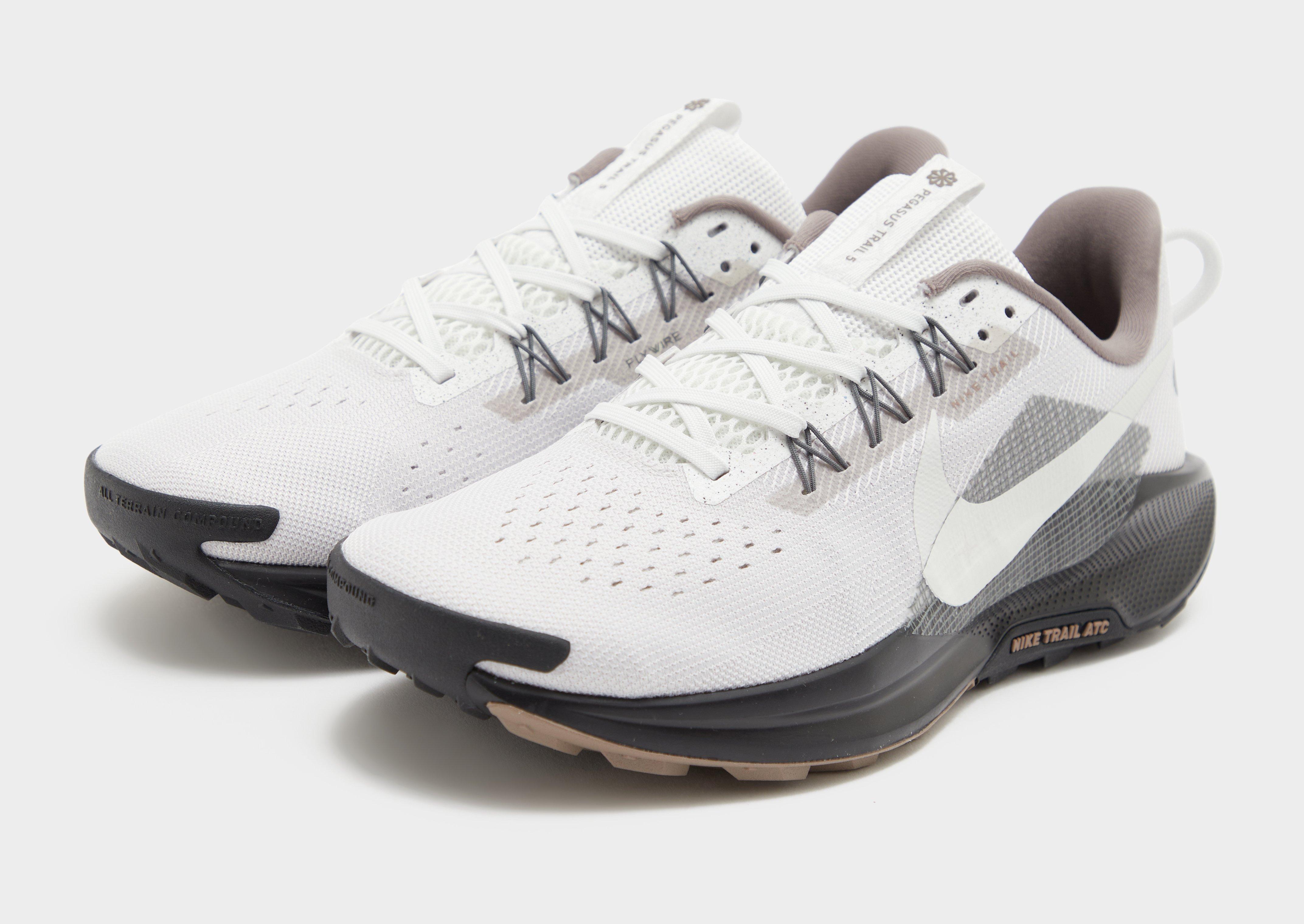 White Nike Pegasus Trail 5 - JD Sports Global