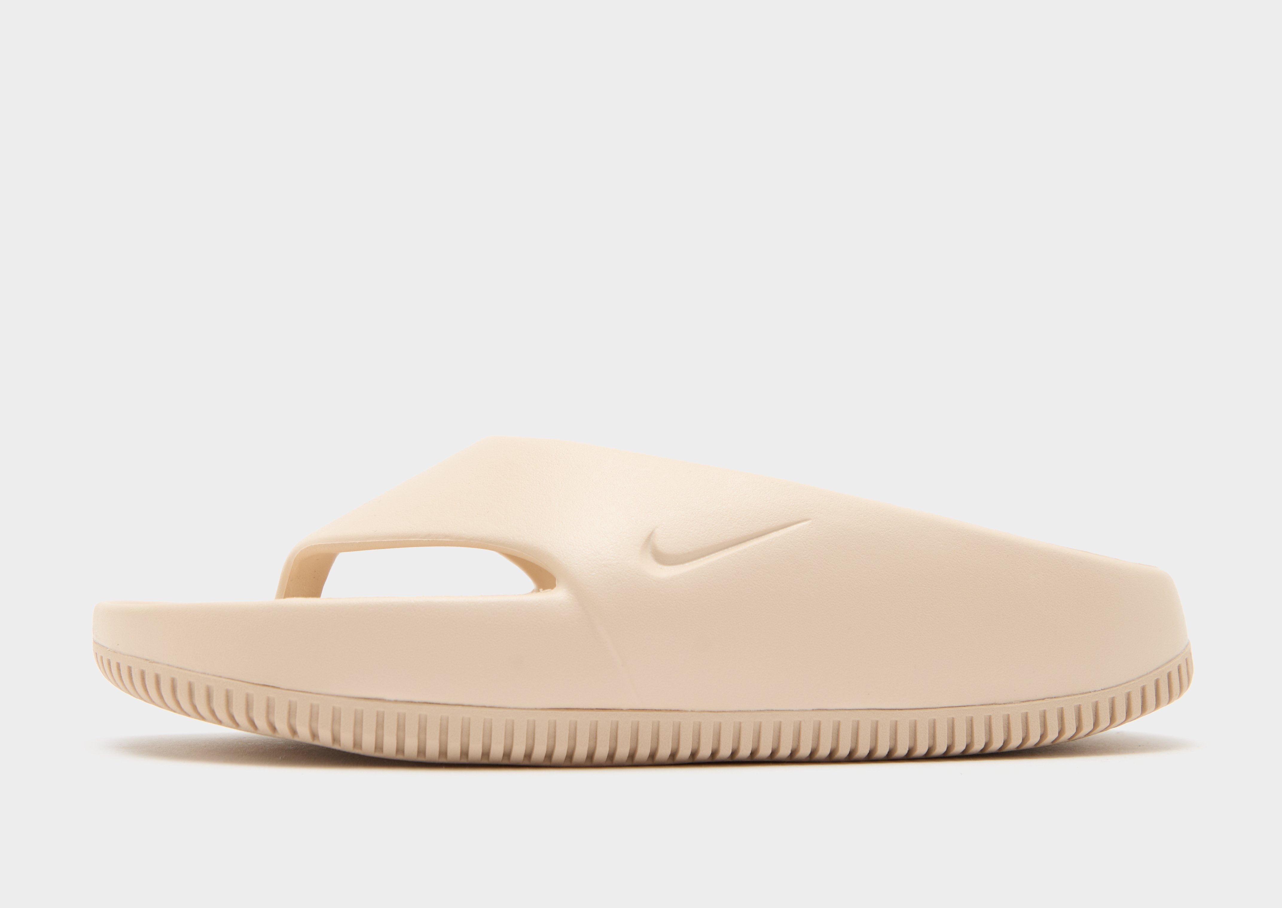 送料・関税込 ★ Nike ★ Calm Flip Flops jd_752909_a?qlt=92