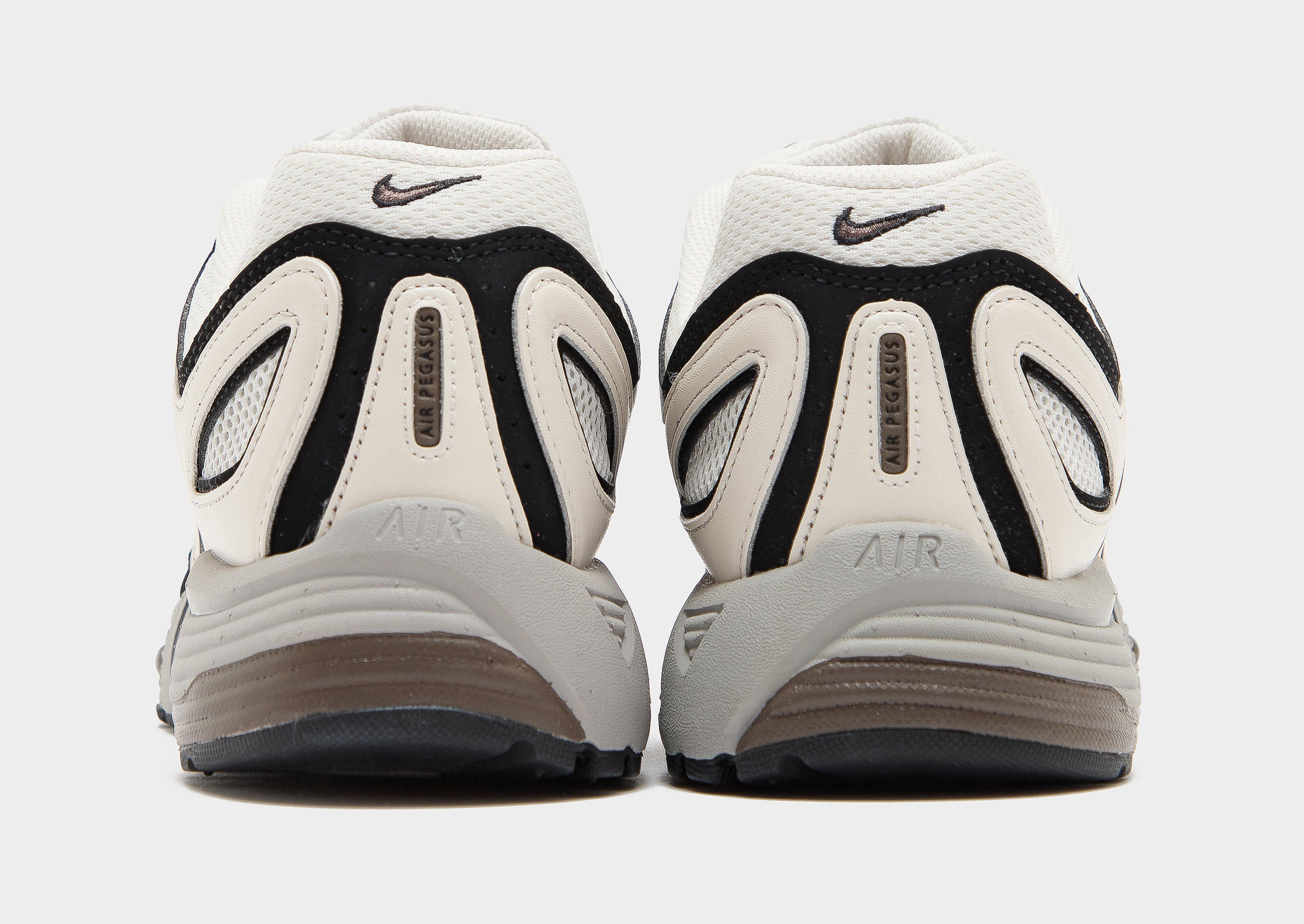 Nike Pegasus 2K5