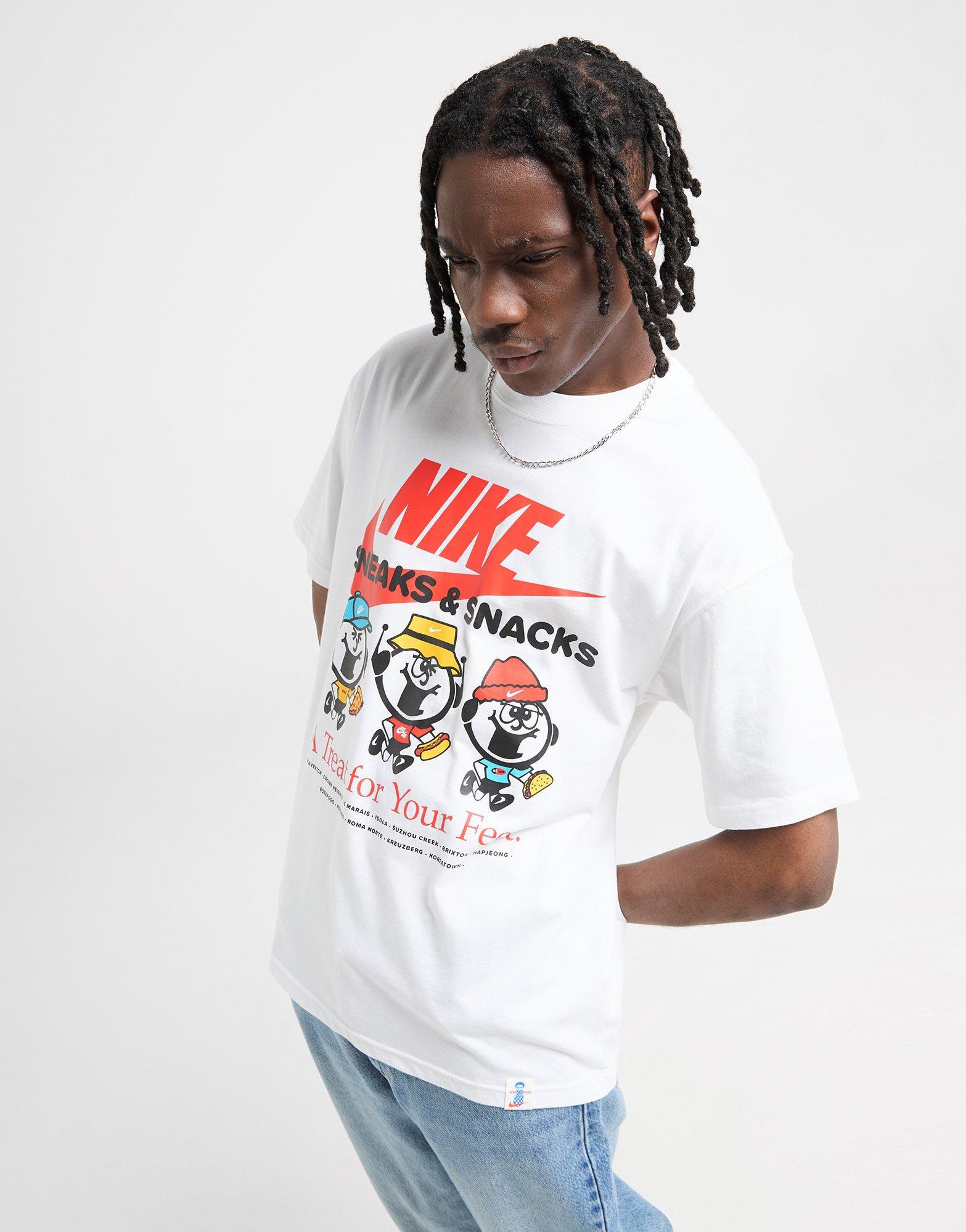 Nike Sneaks T-Shirt