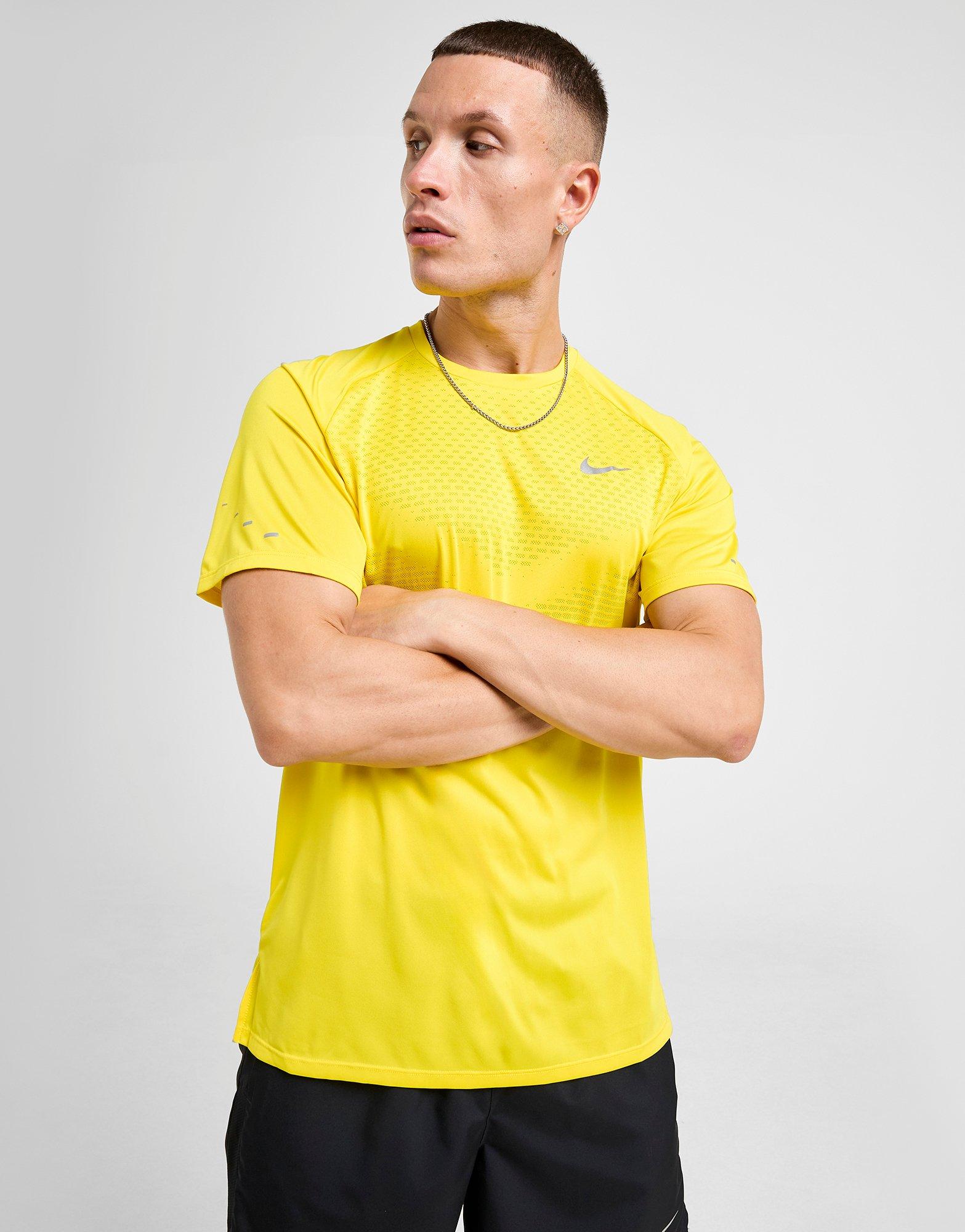 Nike Stride T-Shirt