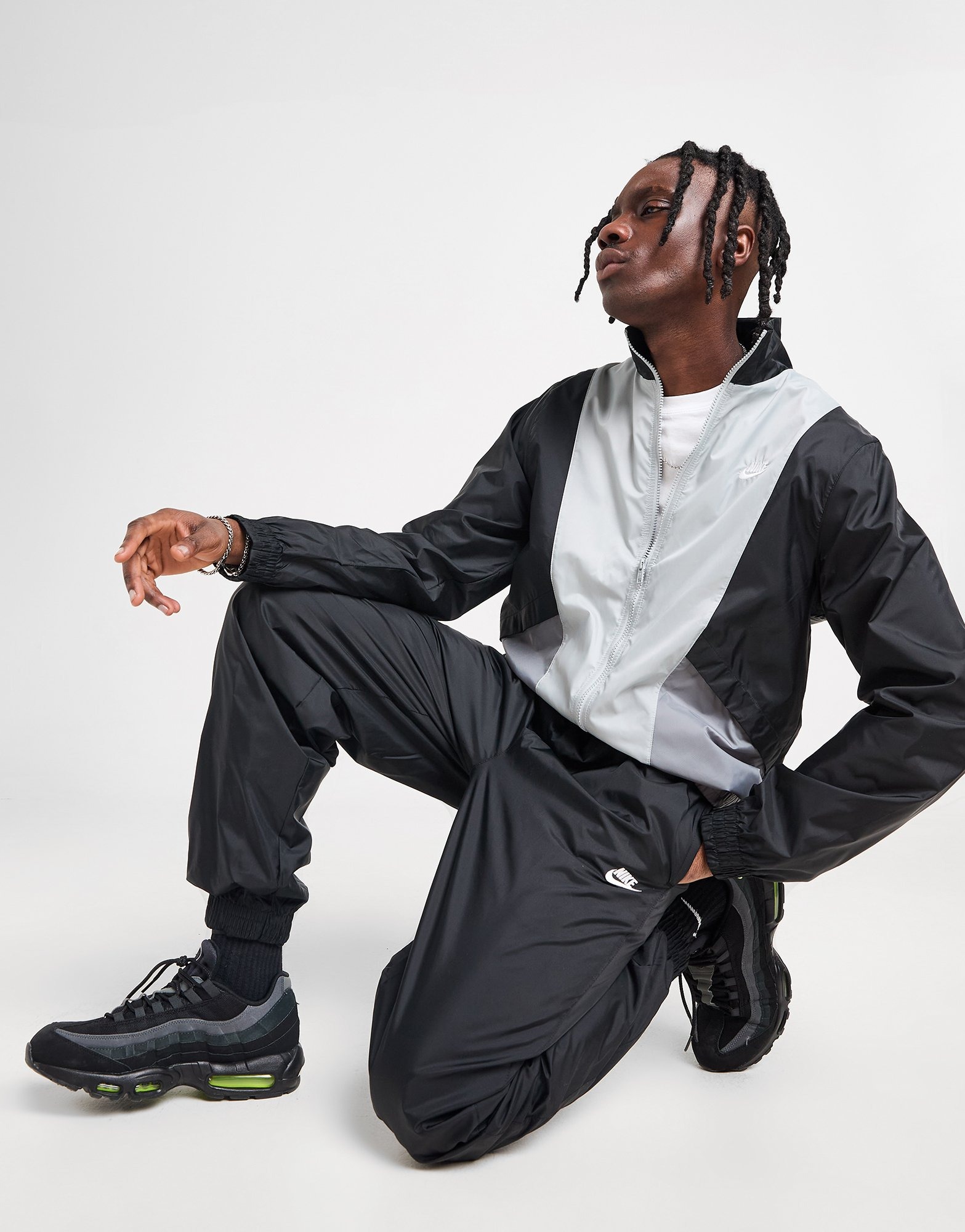 jd sports black nike tracksuit bottoms