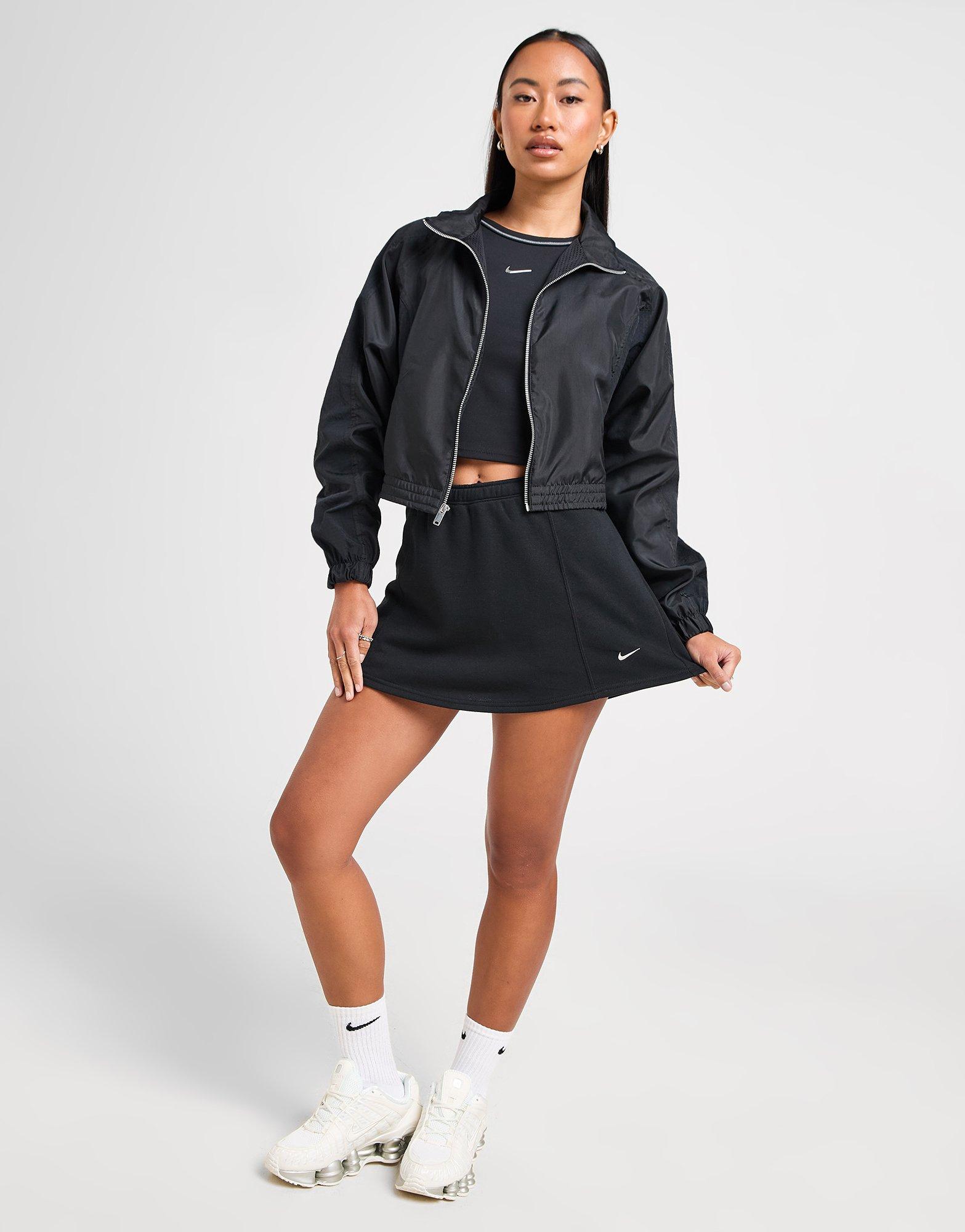 Nike Essential Chill Skort