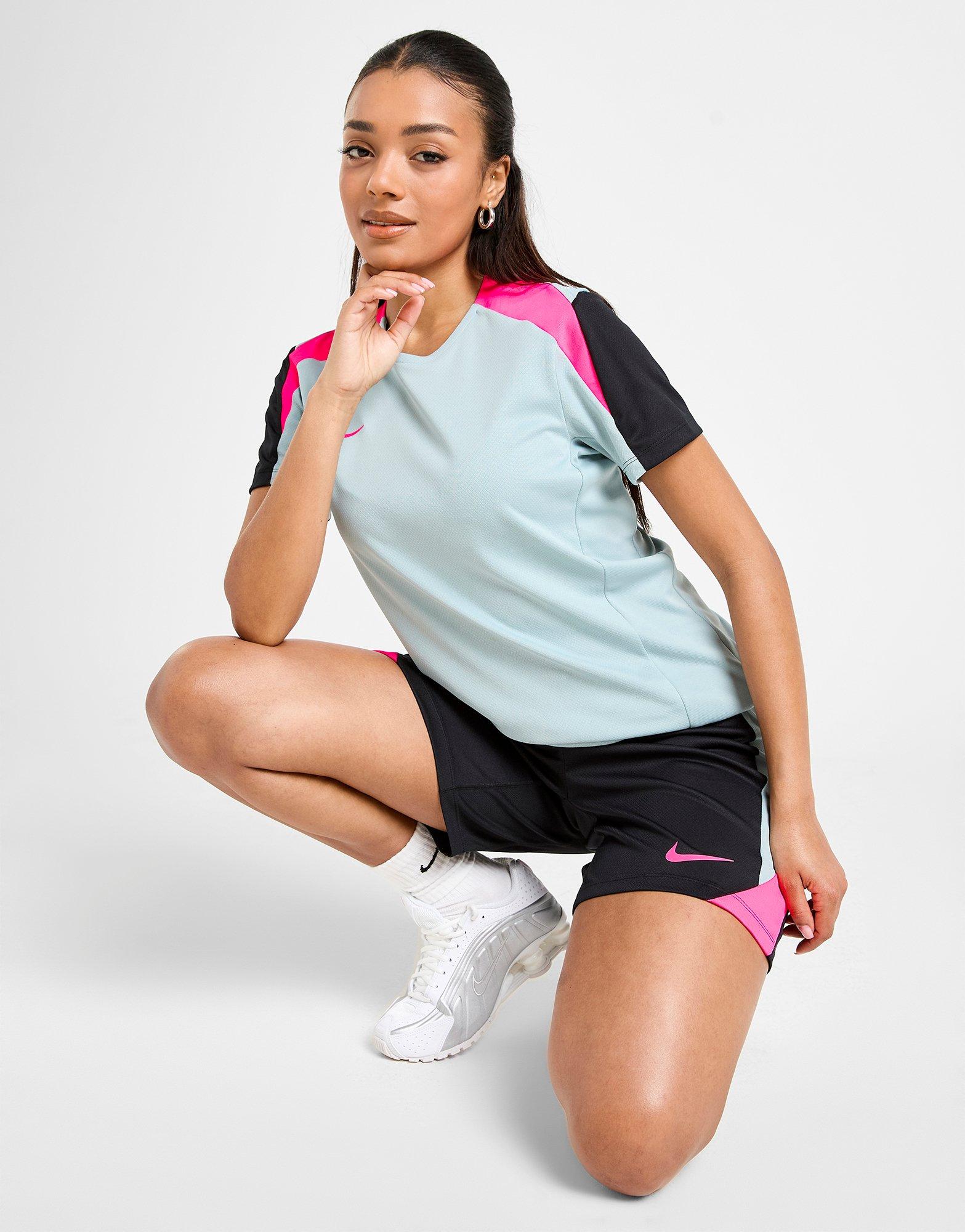 Nike Strike Shorts