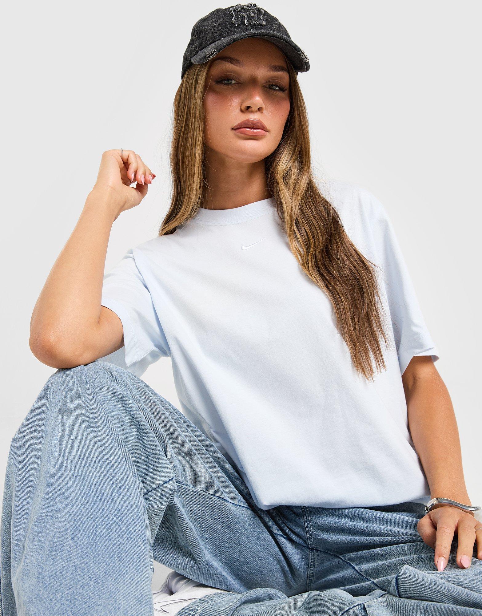 Nike Plus Size Sportswear Essential Boyfriend Maglia