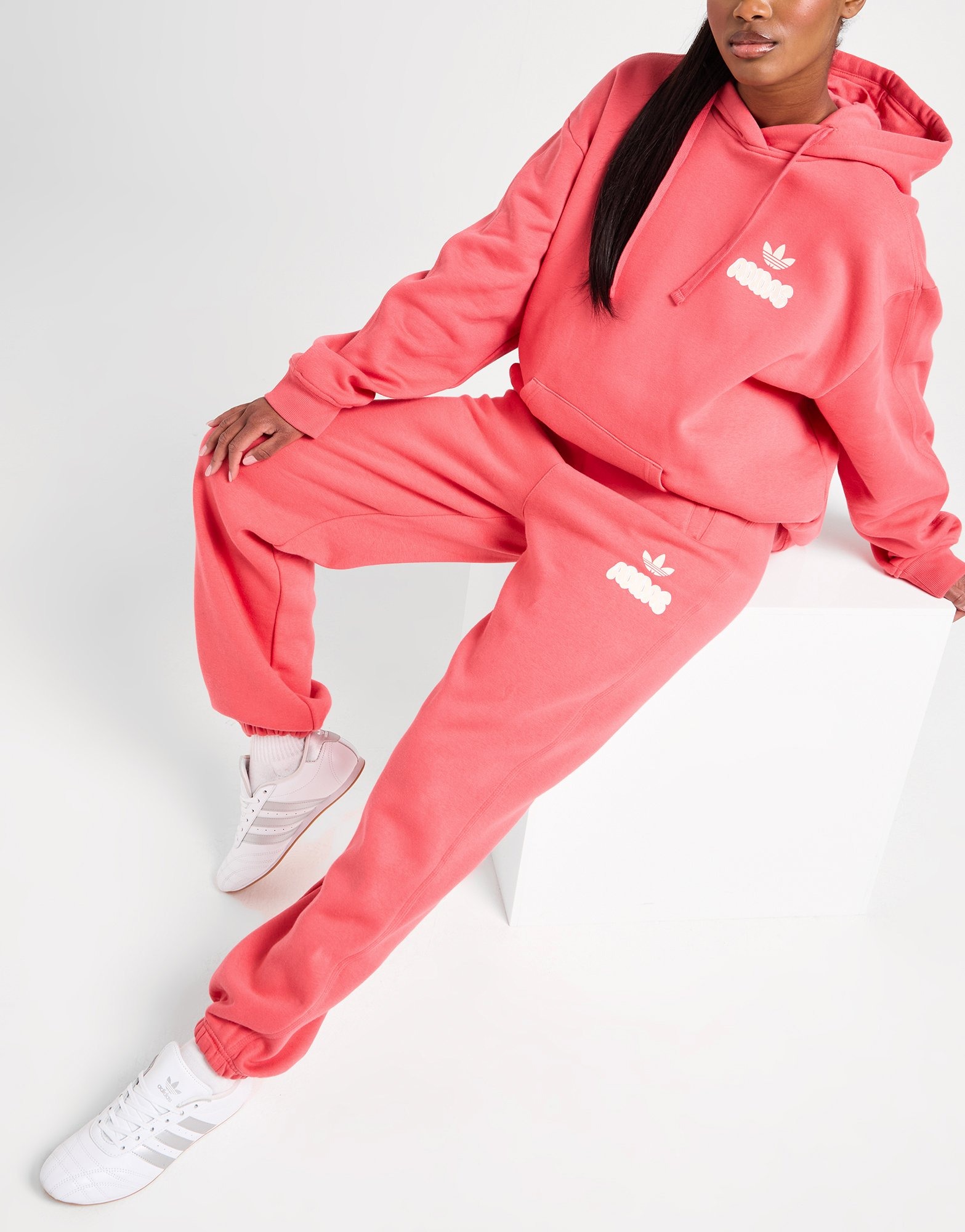 Red Rose Floral Doodle Men's Joggers
