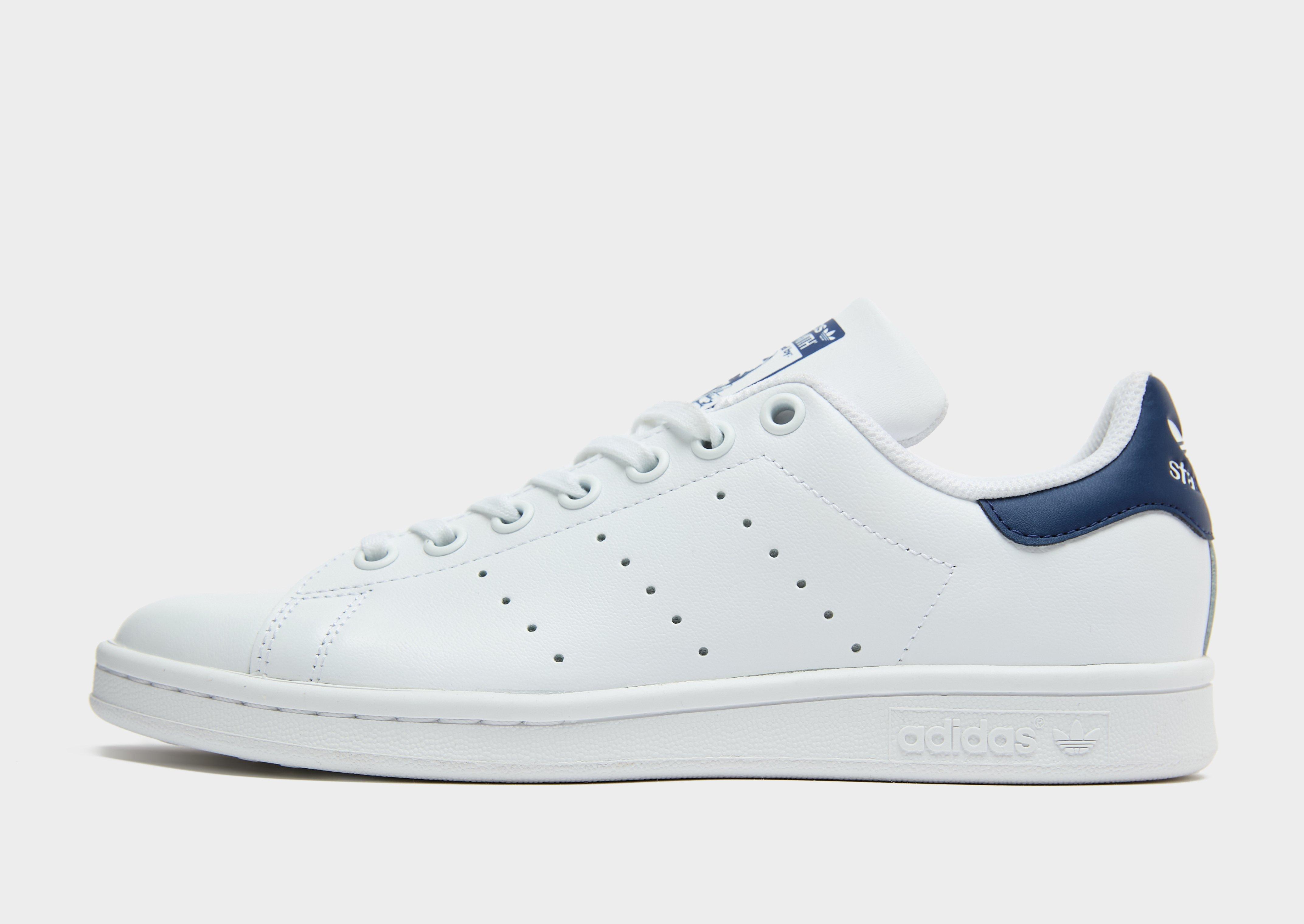 stan smith black junior