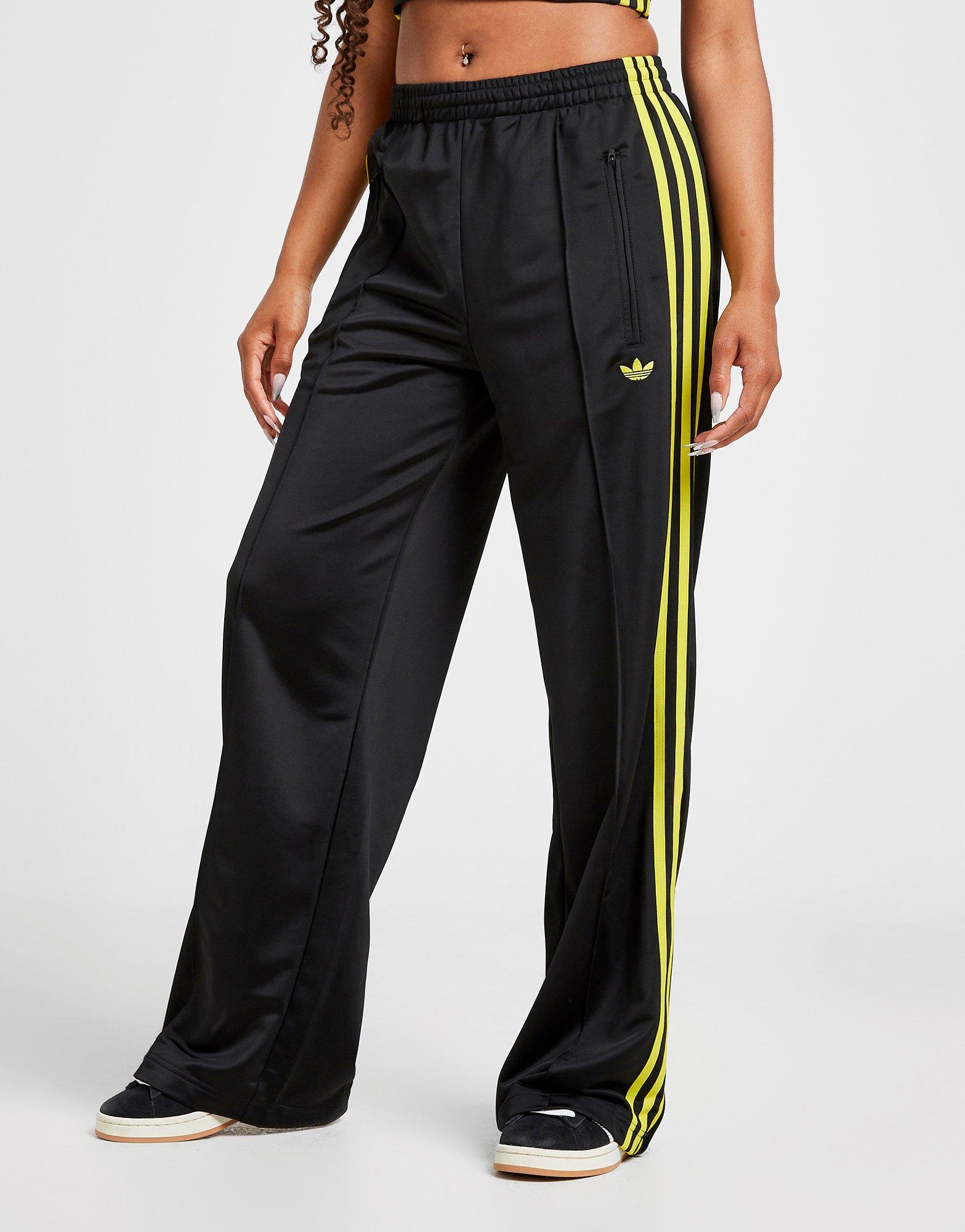 ★人気★ Adidas Oversized Firebird Track Pants adidas Originals Oversized Firebird Pants | Foot Locker