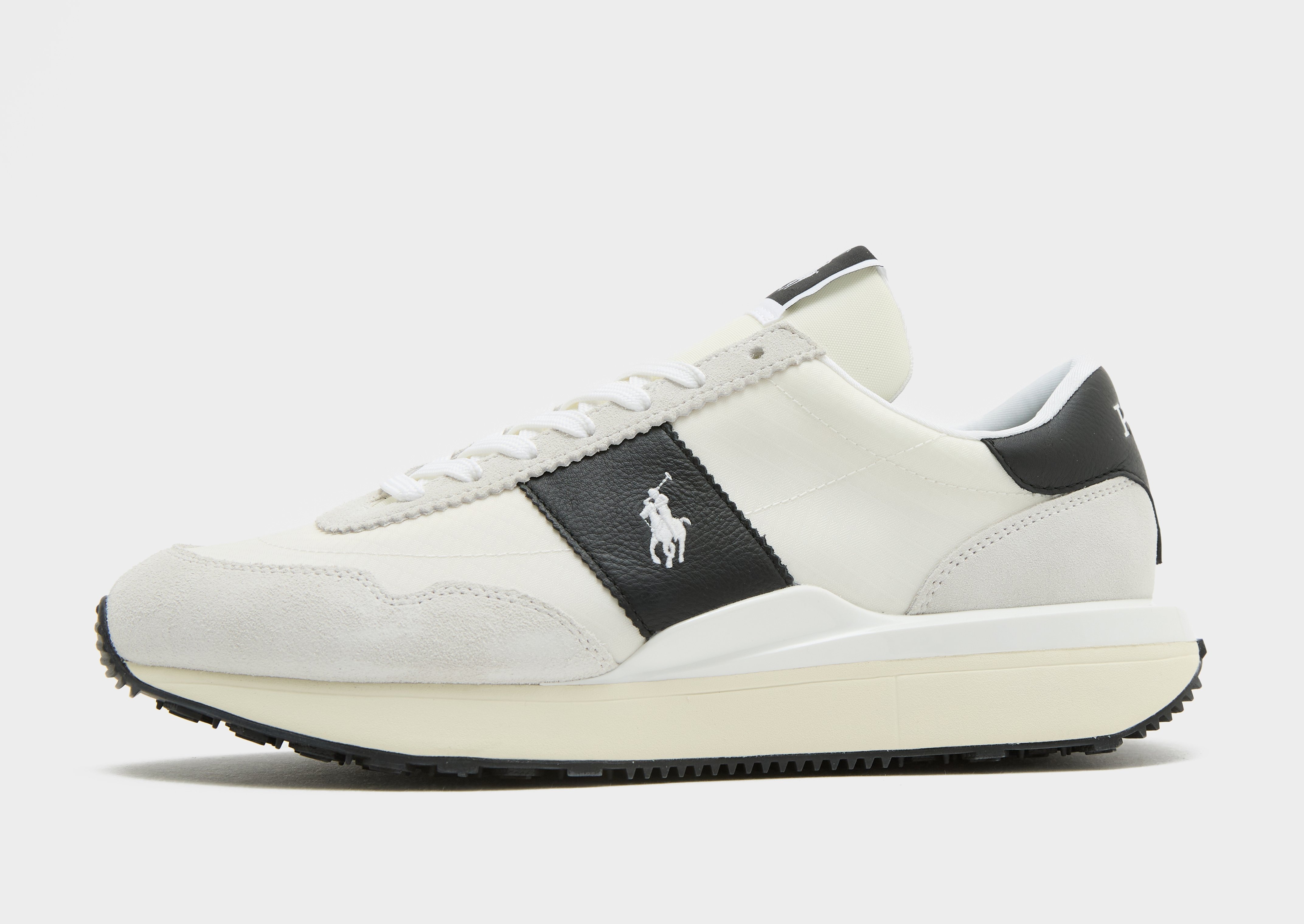 White Polo Ralph Lauren Train 89 | JD Sports UK