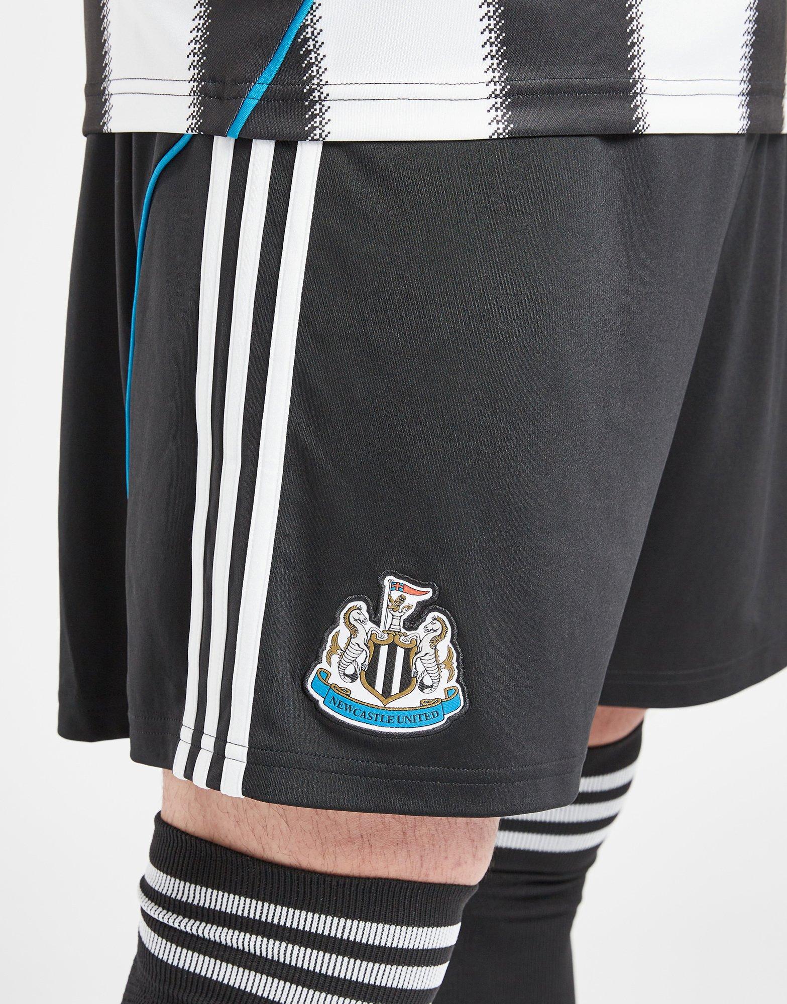 adidas Short domicile Newcastle United FC 2025/26