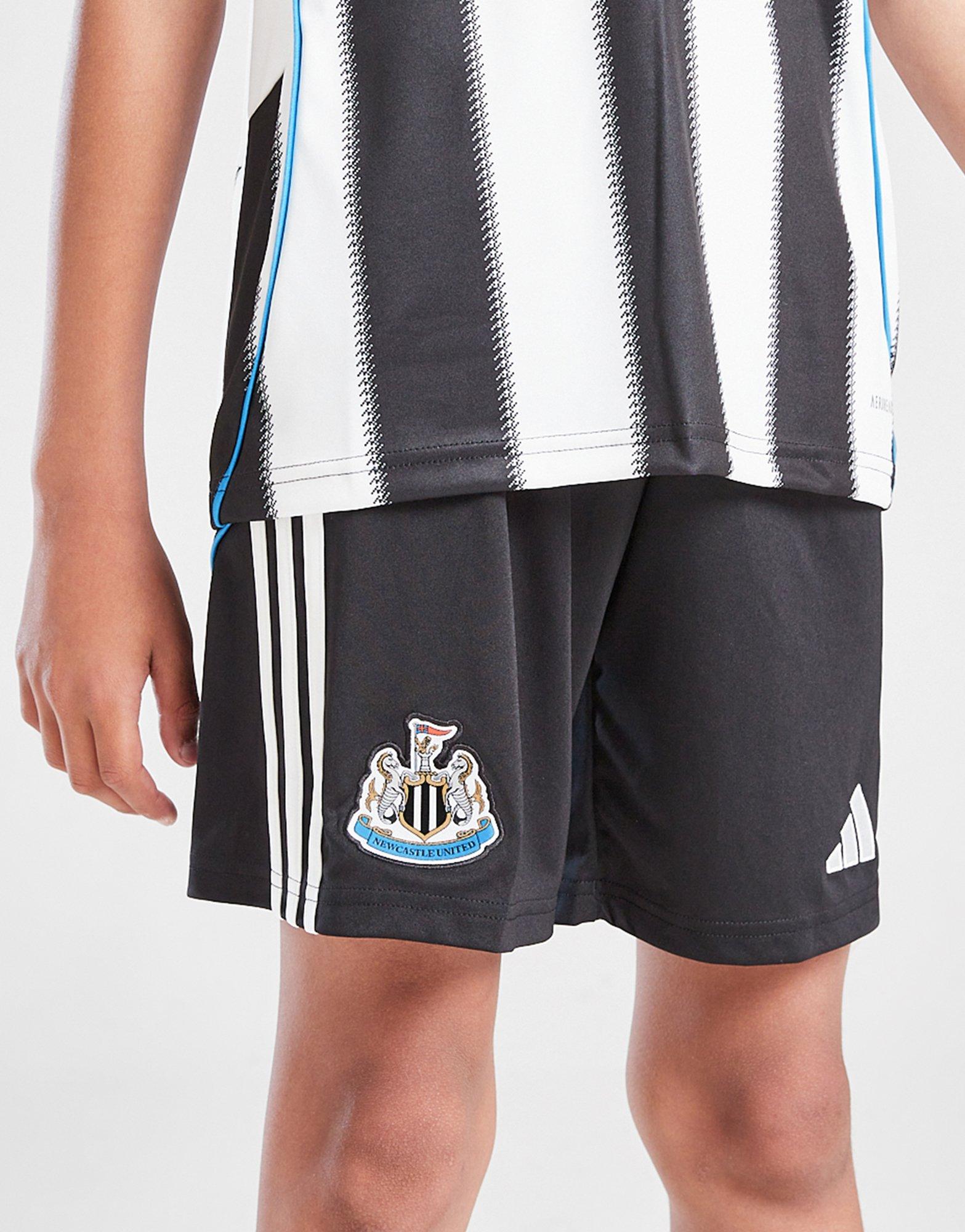 adidas Newcastle United FC 2025/26 Home Shorts Junior