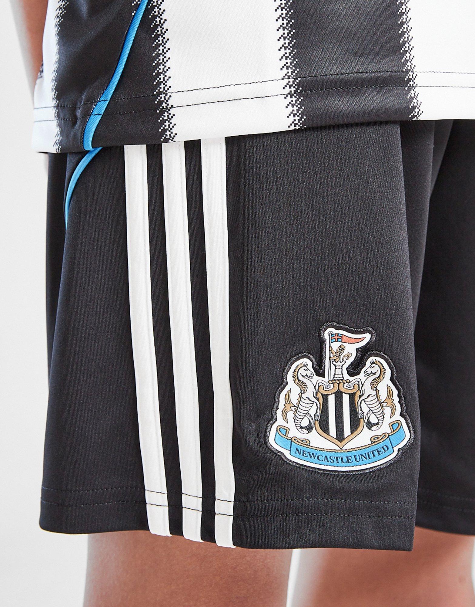 adidas Newcastle United FC 2025/26 Home Shorts Junior