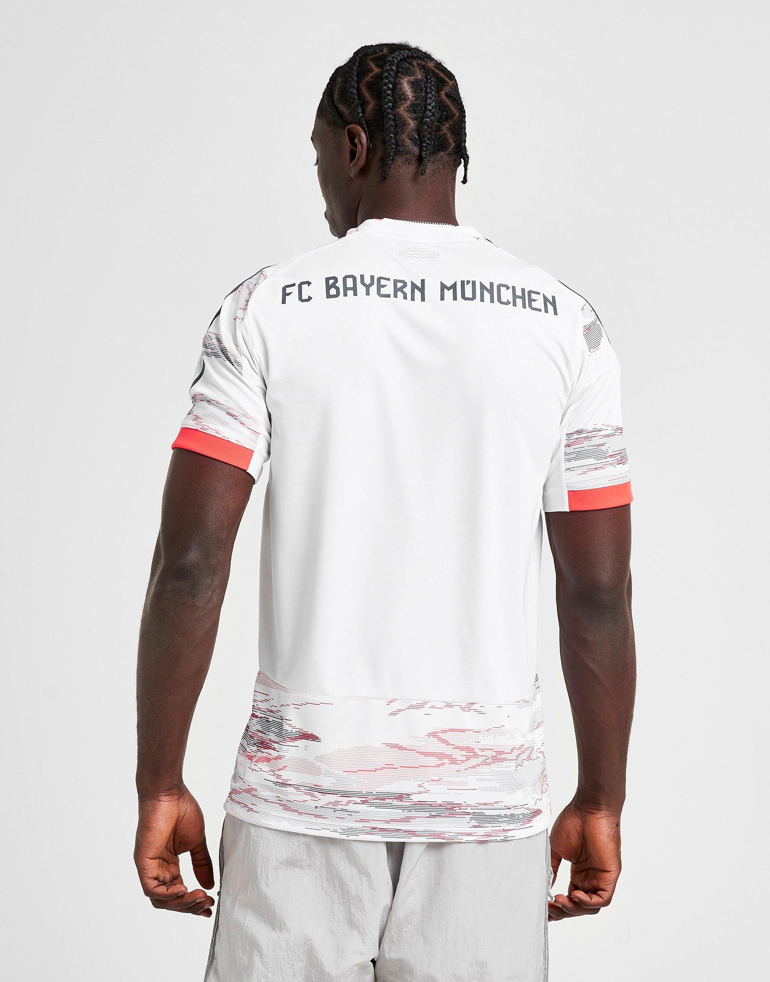 adidas FC Bayern Munich 2025/26 Away Shirt