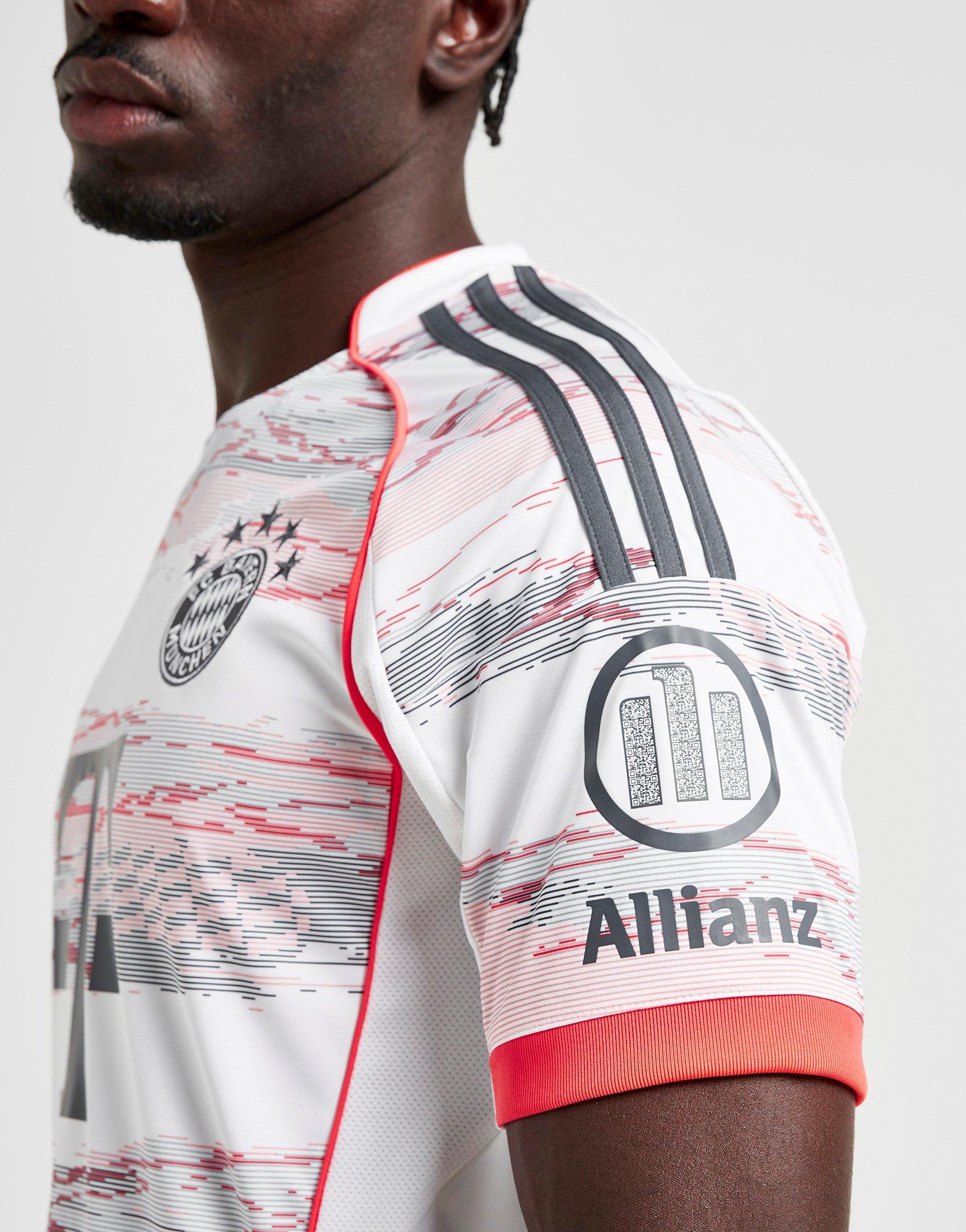 adidas FC Bayern Munich 2025/26 Away Shirt