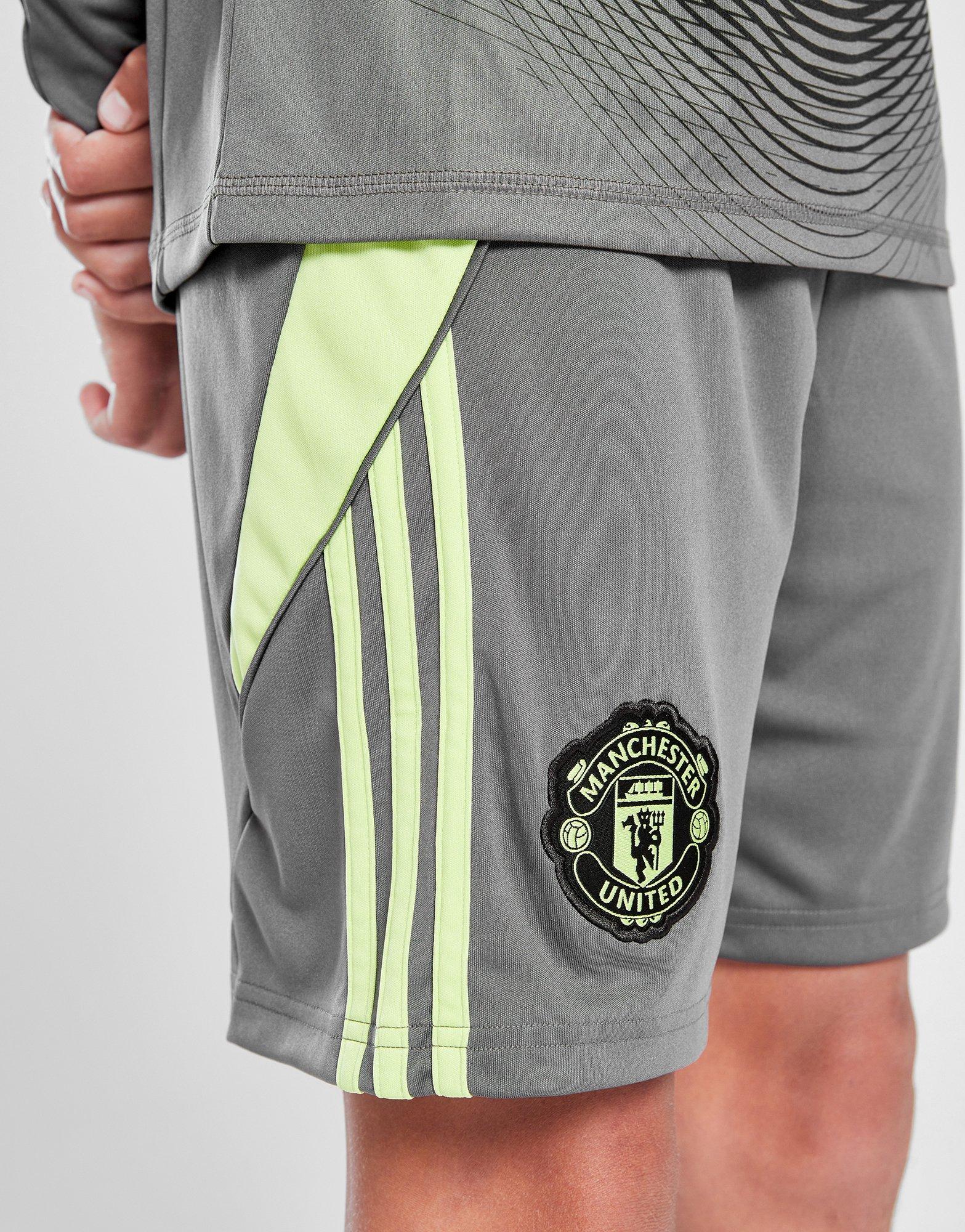 adidas Manchester United 25/26 Goalkeeper Shorts Junior
