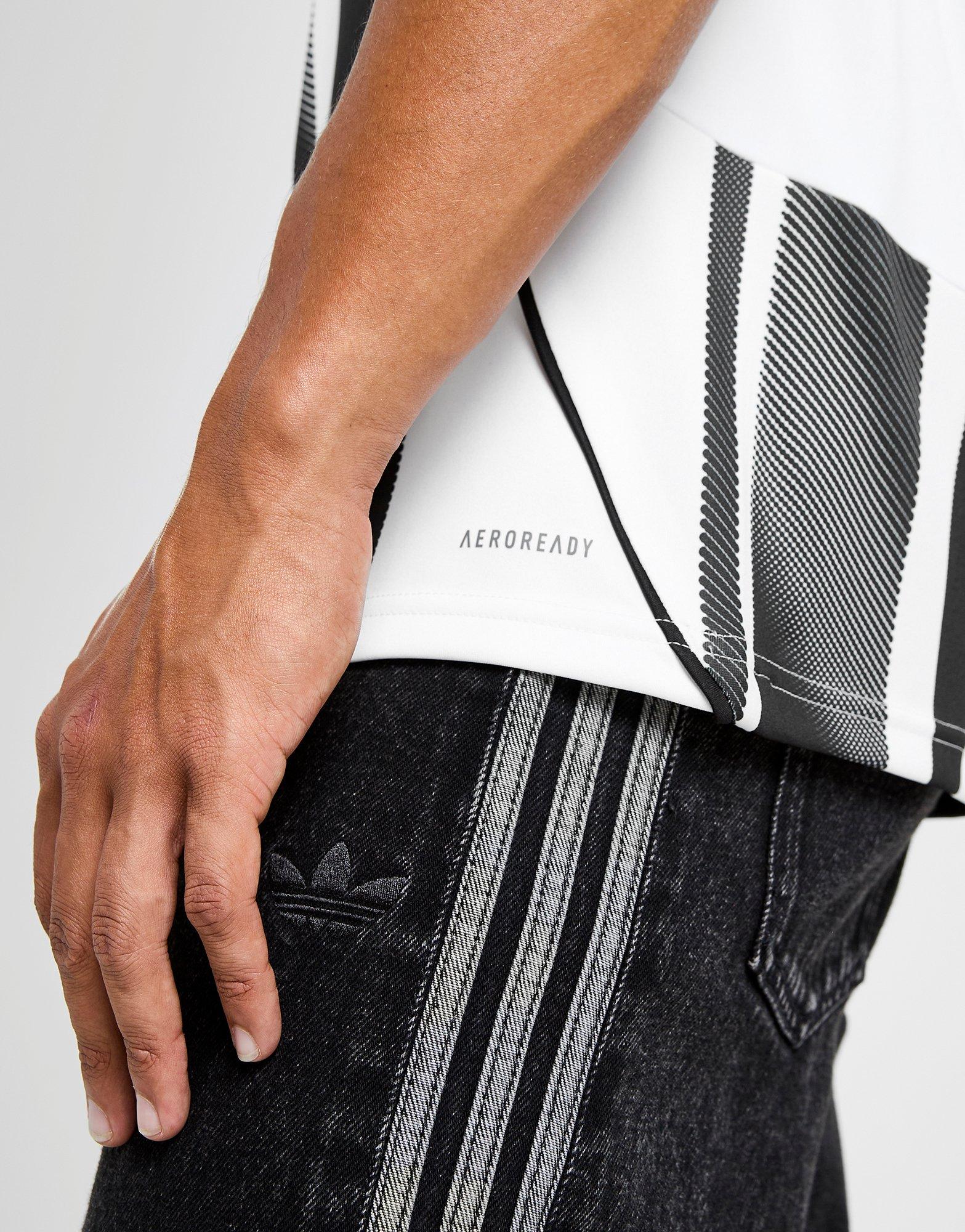 adidas Juventus 2025/26 Home Shirt