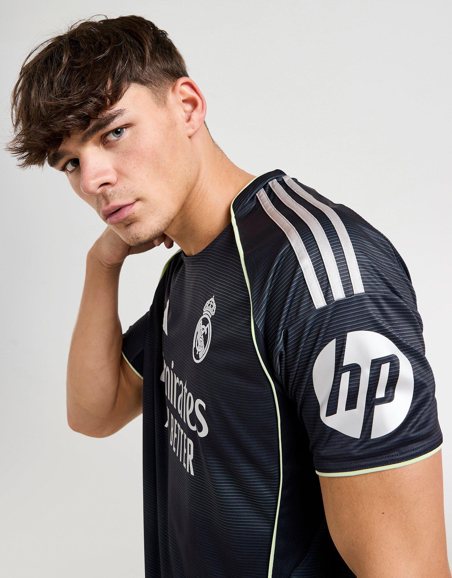 adidas Real Madrid 2025/26 Away Shirt