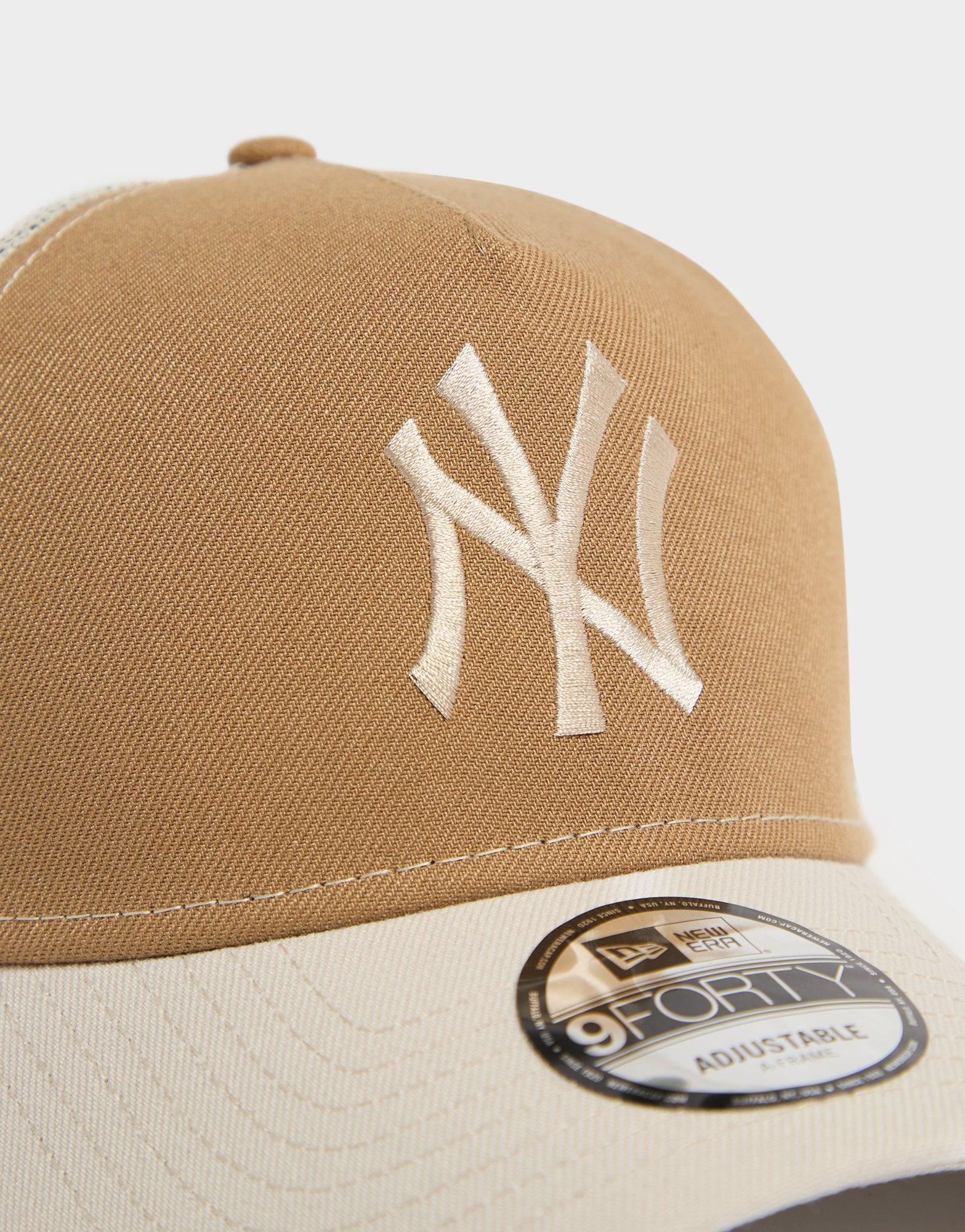 New Era MLB New York Yankees Two Tone Trucker Cap